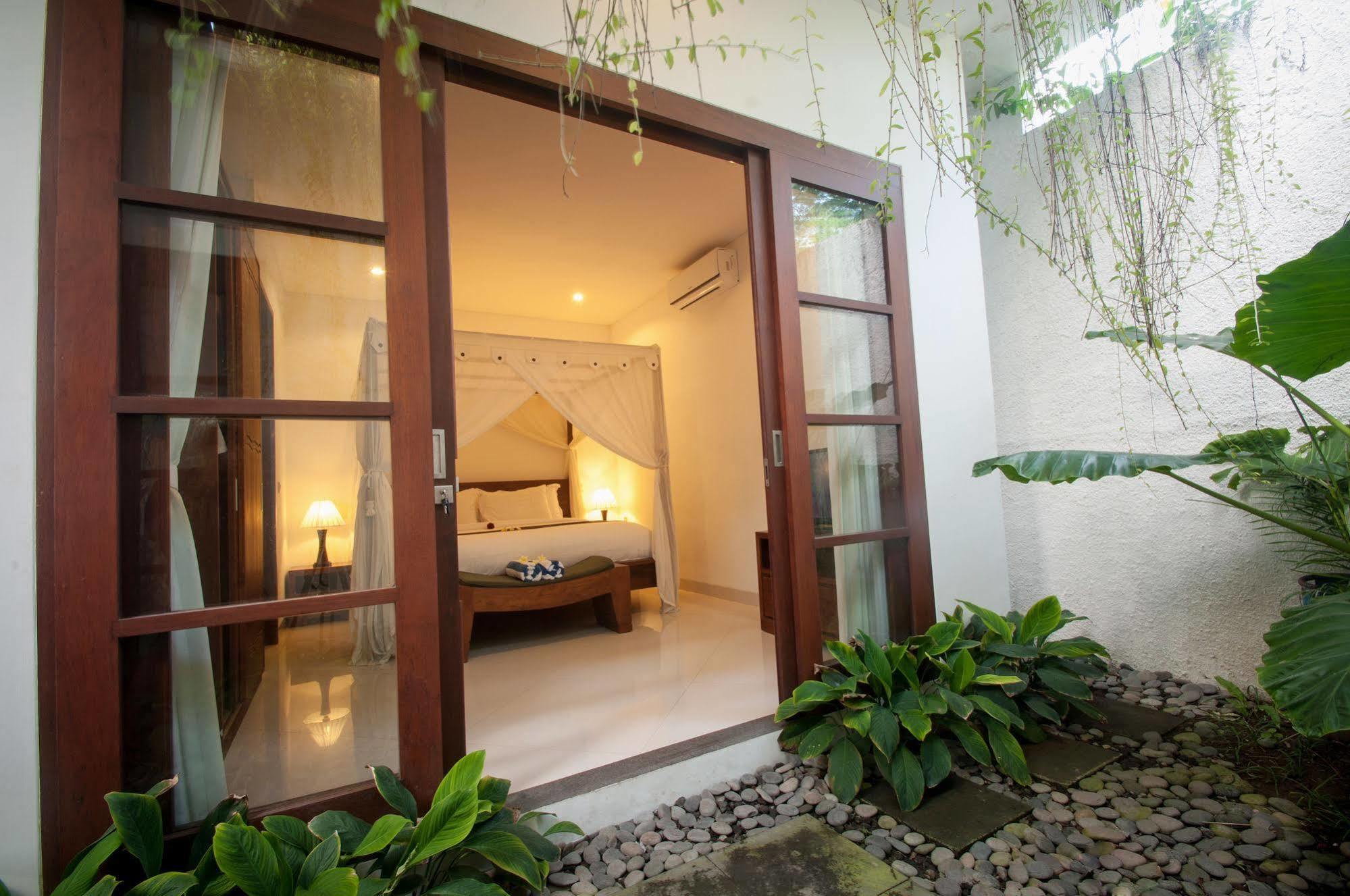 Hotel Bali Life 3*