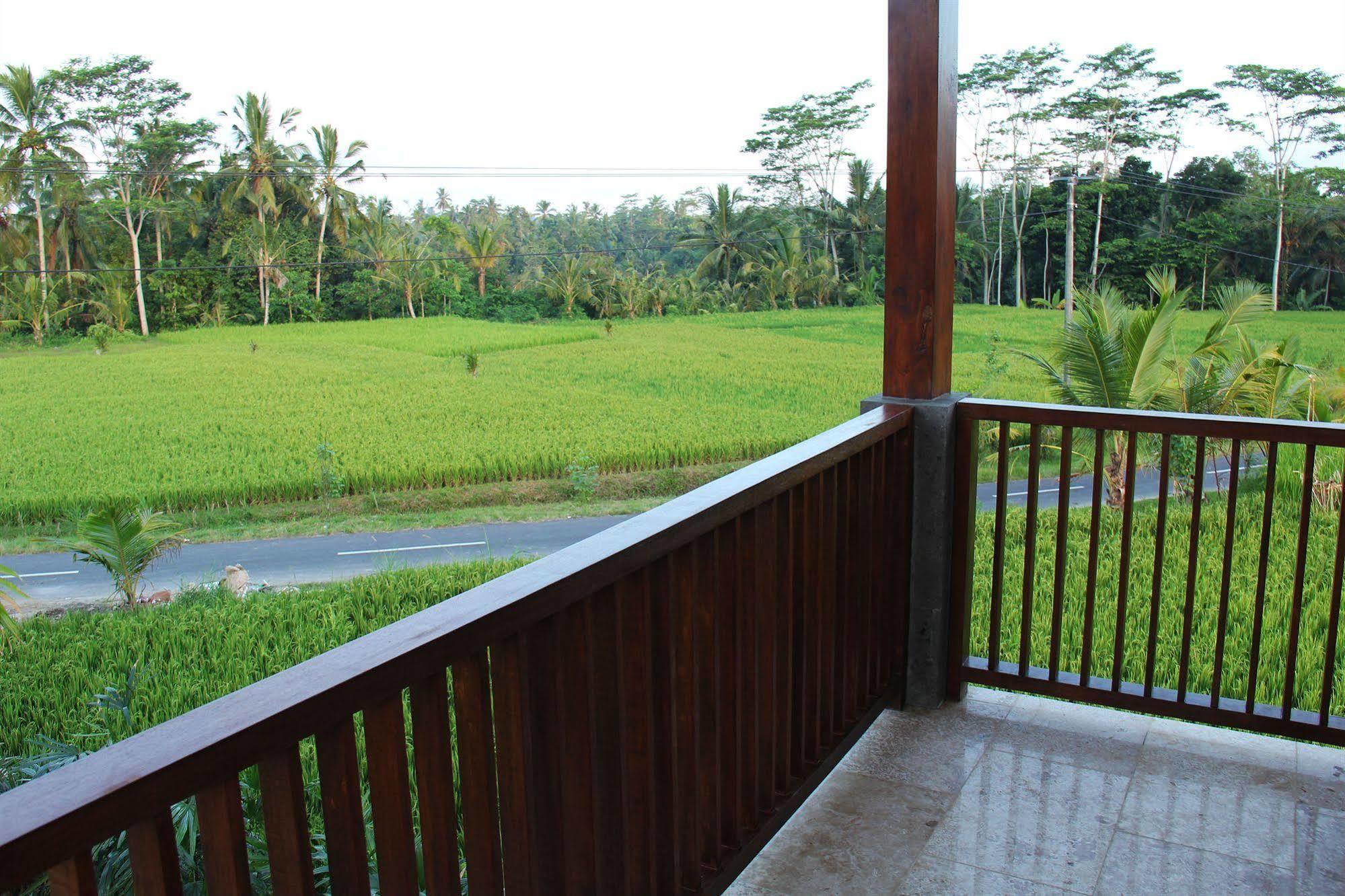 Guest house Kemuning 3*
