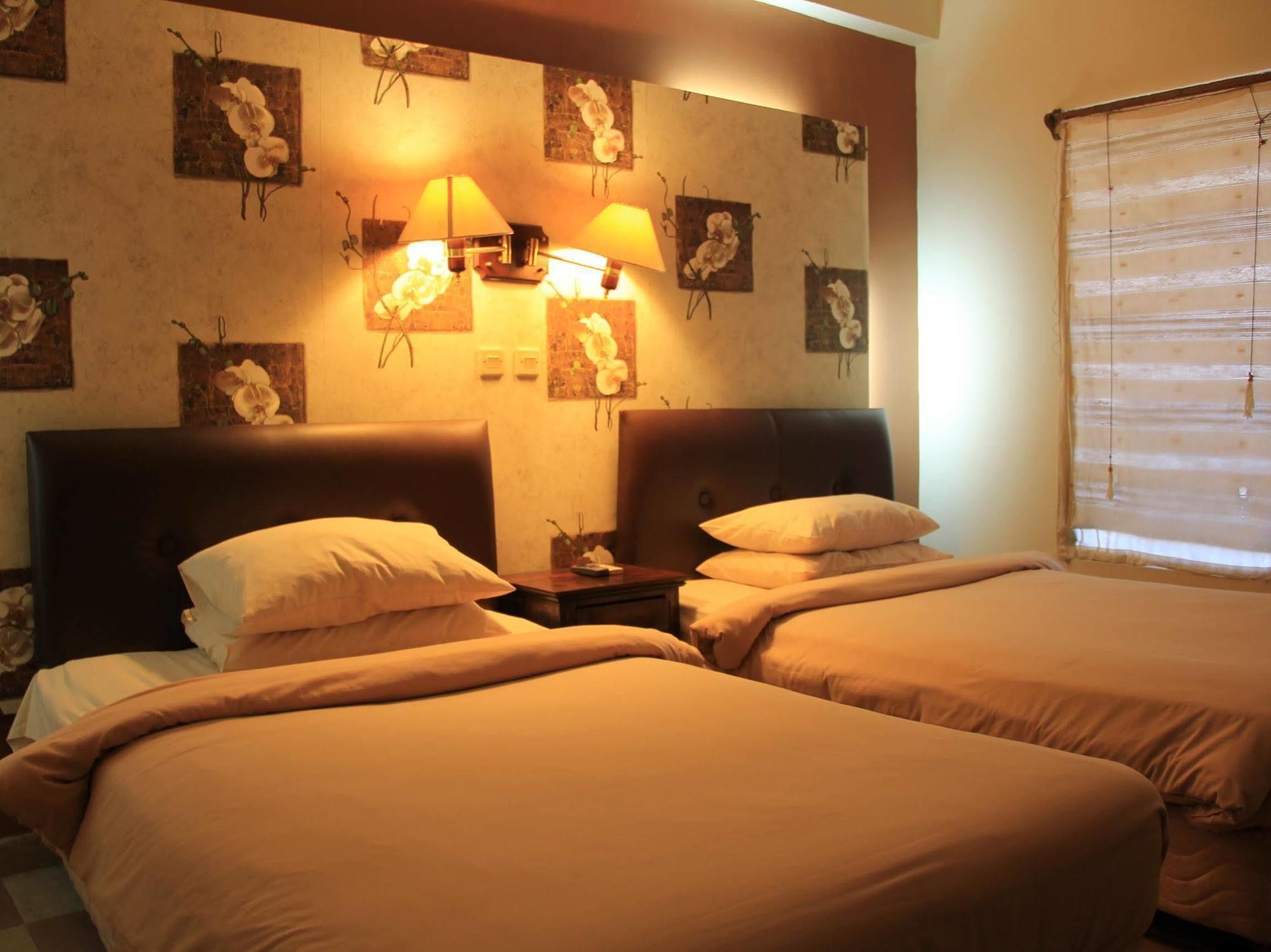 Nathan Hotel 3*