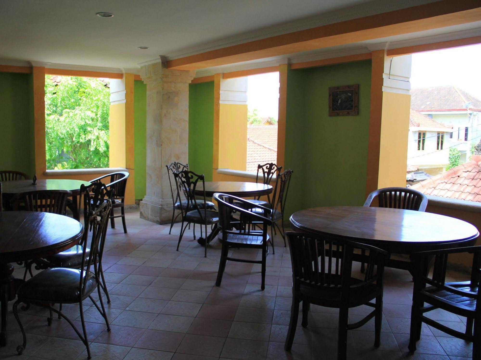 Hotel Nathan Kuta (Bali)