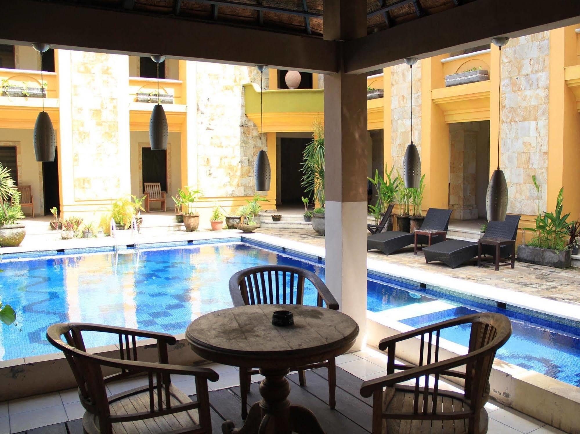 Nathan Hotel Kuta (Bali)