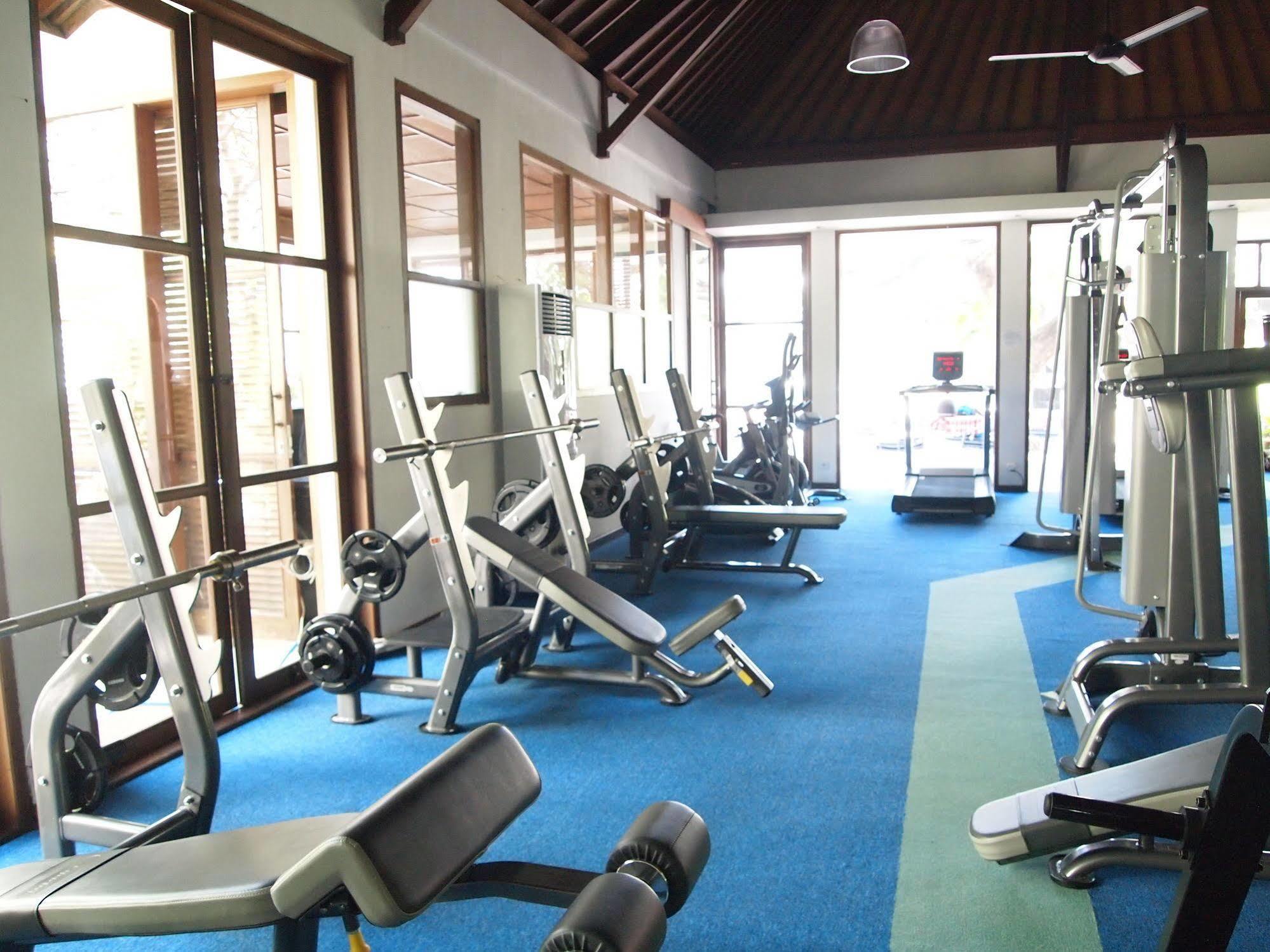 Ellora Hotel