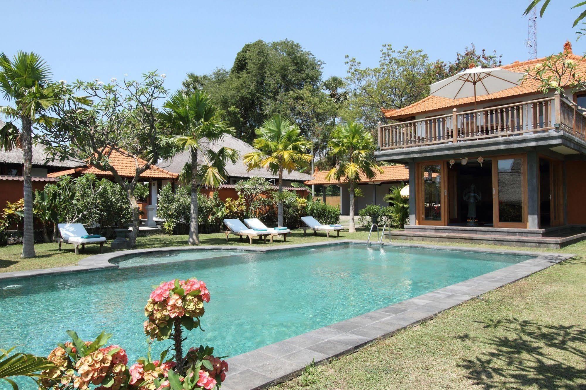 Holiday park Ganesha Coral Reef Villas Umeanyar