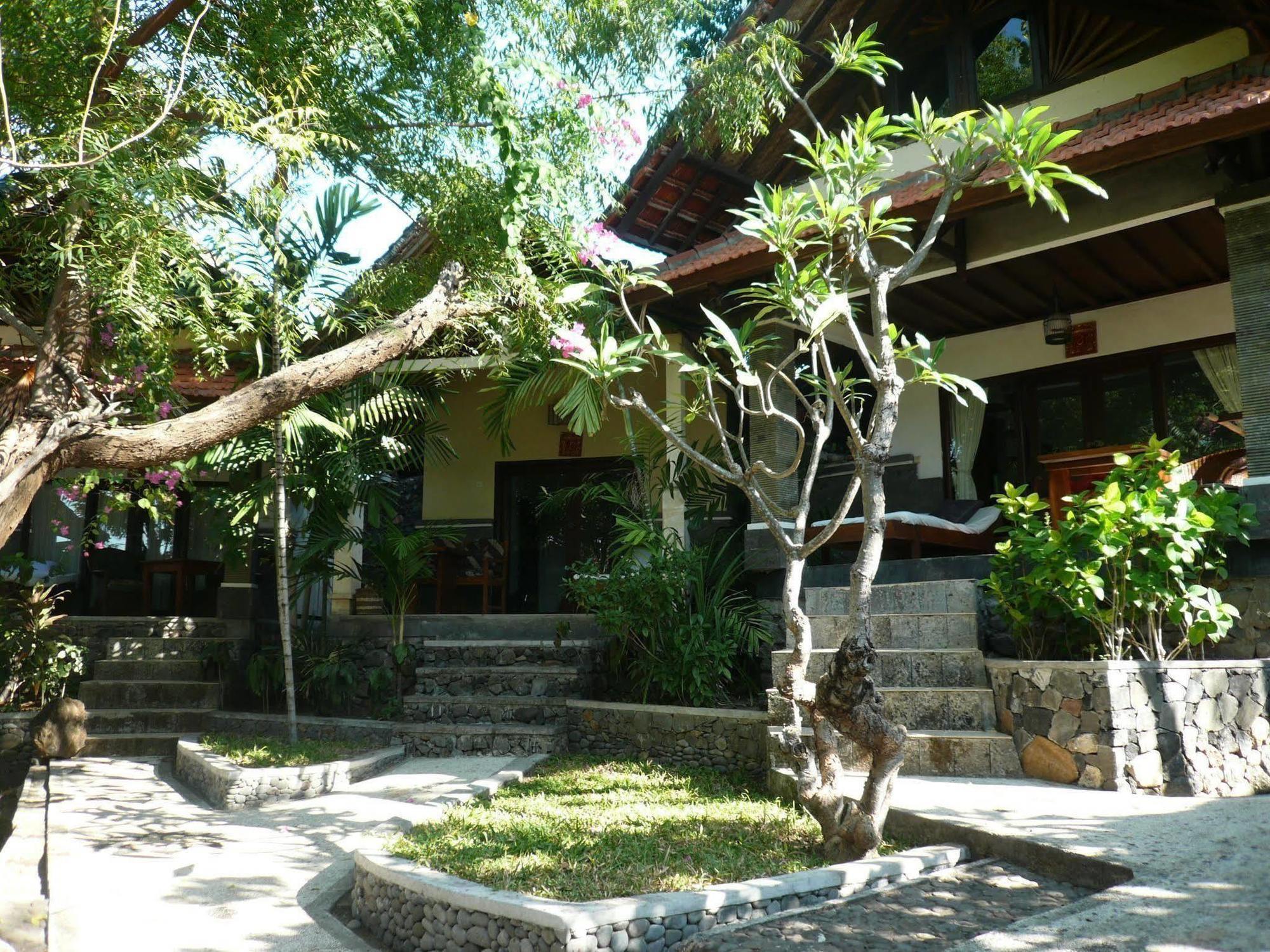 Wawa Wewe Ii 2*
