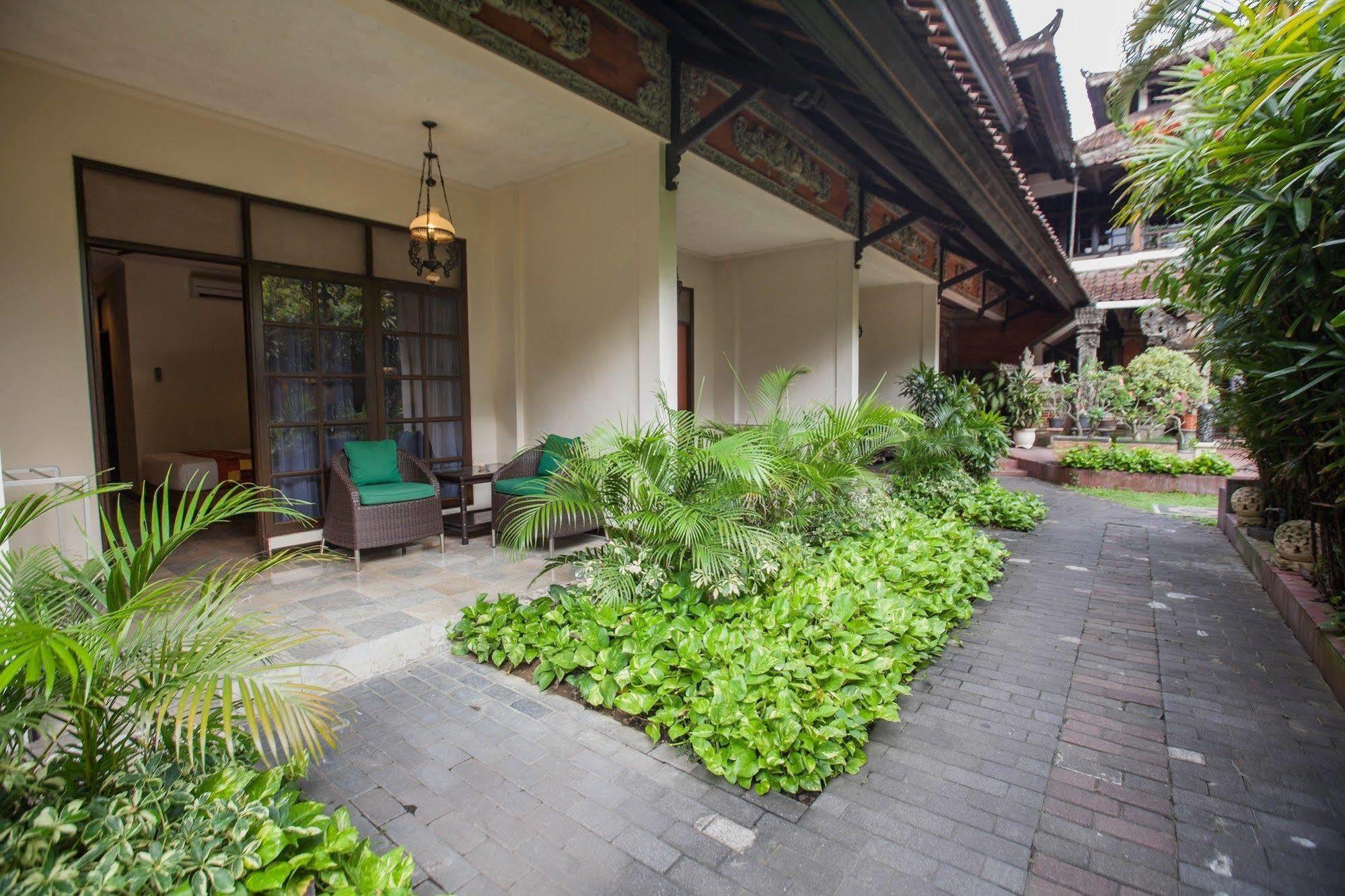 Hotel Ari Putri