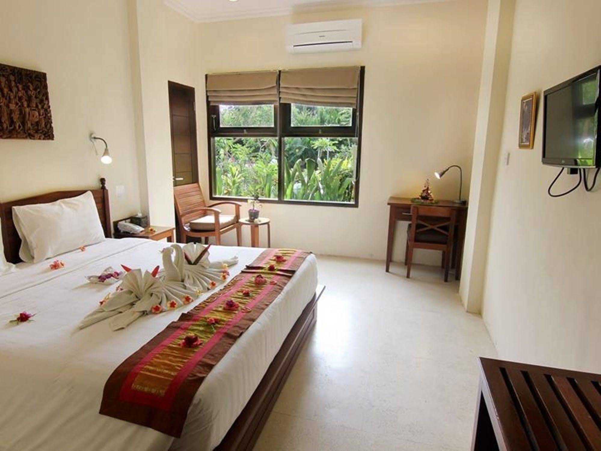 Hotel Suly Garden Villa Ubud 3*