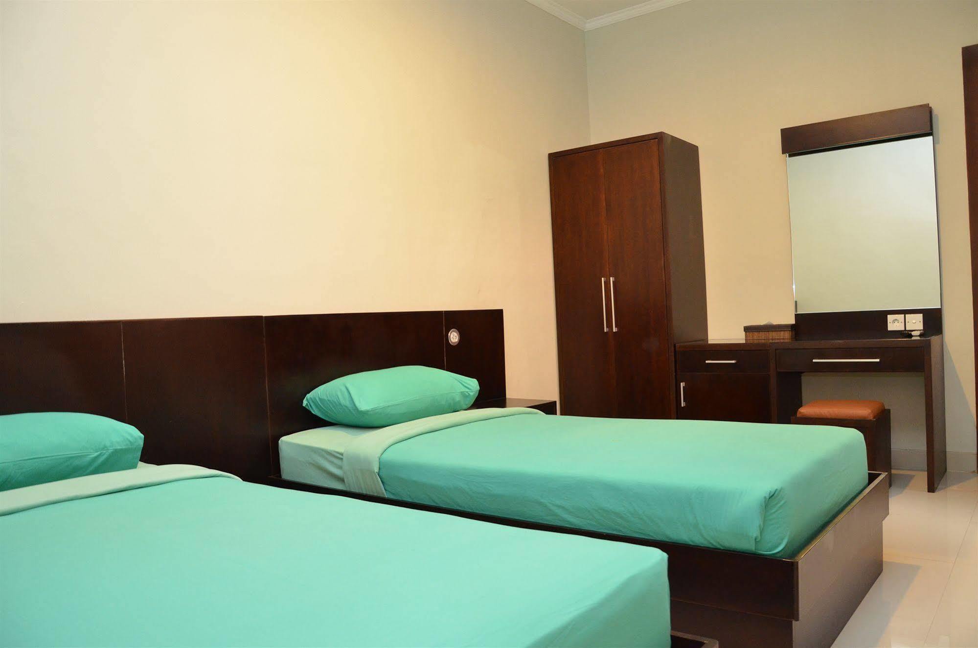 Hotel New Garden View Legian (Bali)