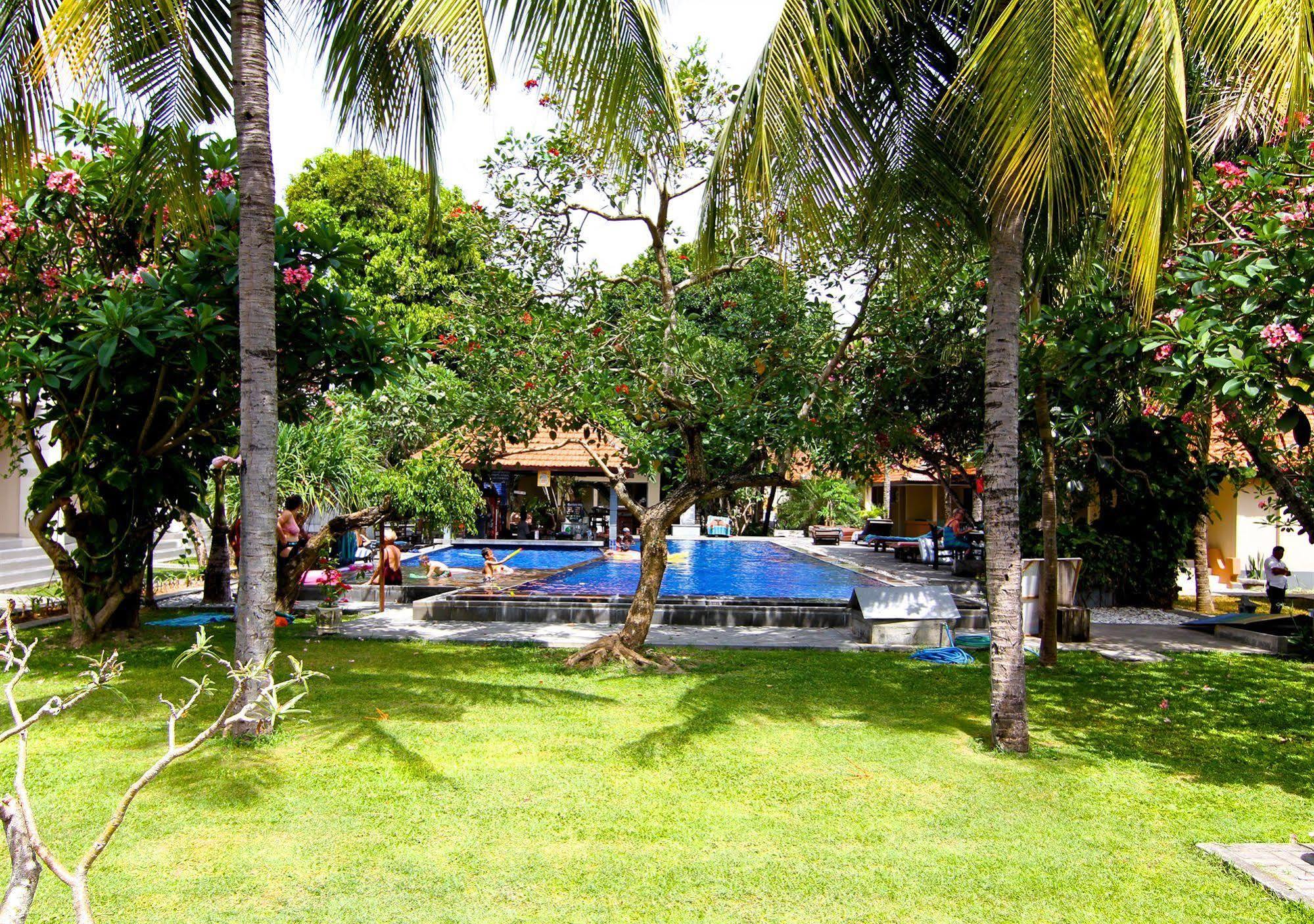 Hotel New Garden View 4*