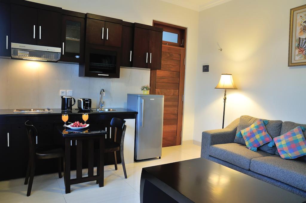 Safira Residences Aparthotel