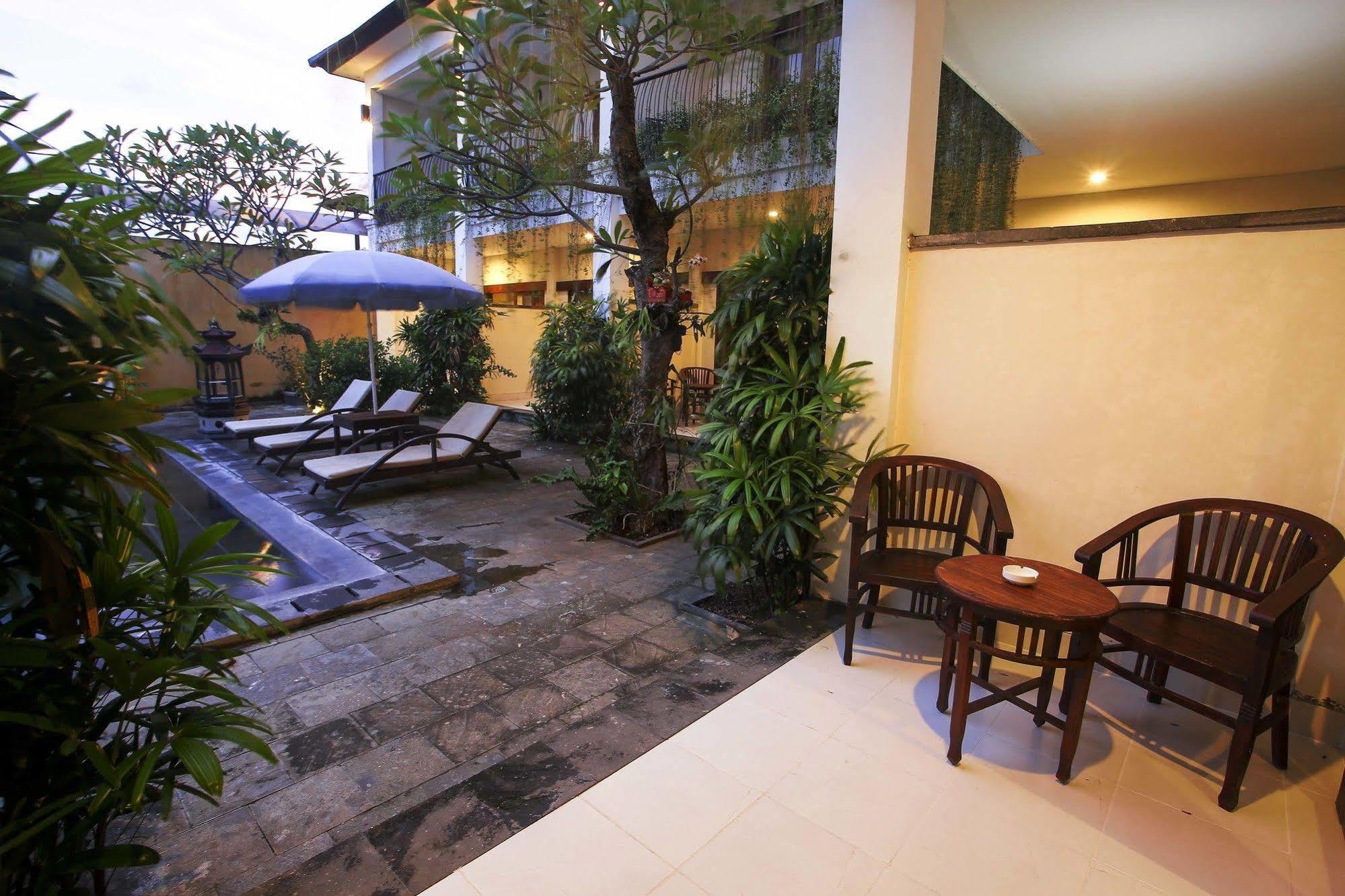 Uma Sri 3* Kuta (Bali)