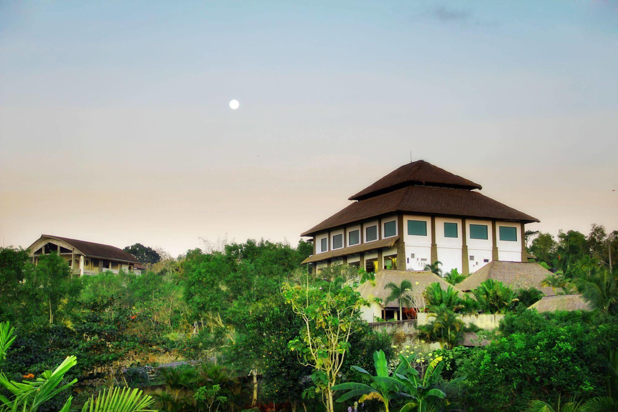 Hillstone Uluwatu