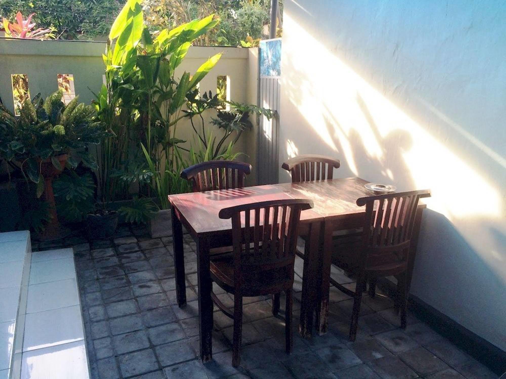 Waringin Homestay Guest house