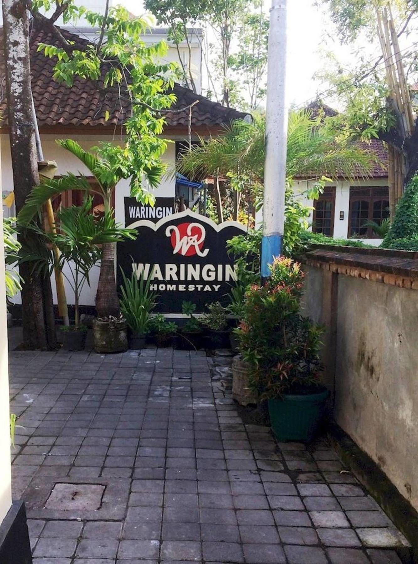Waringin Homestay