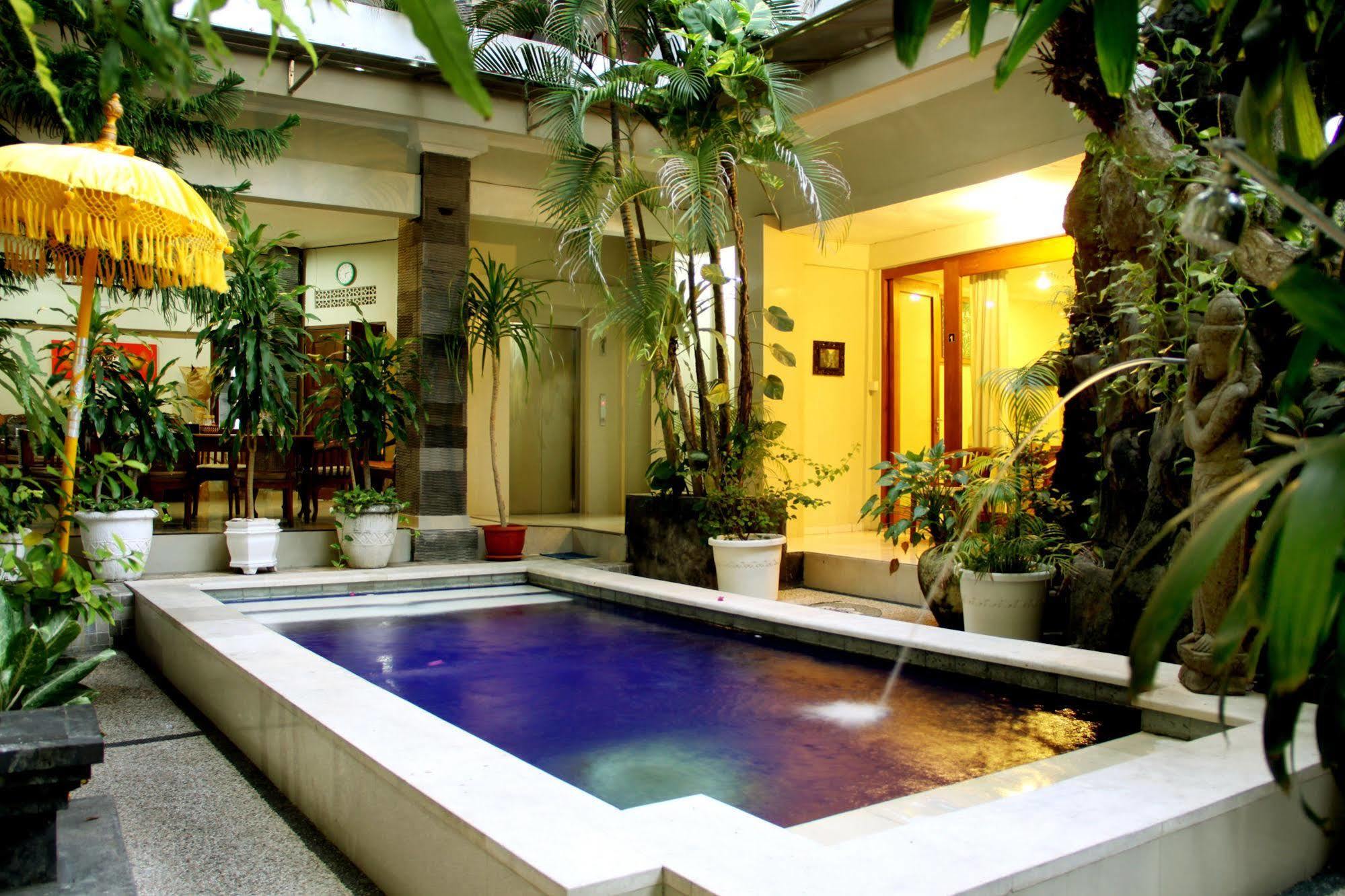 Sus Beach Cottages 1 BALI