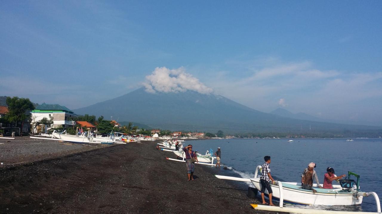 De Adema * Amed (Bali)