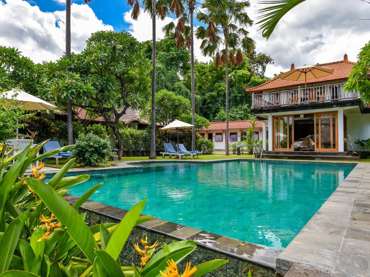 Ganesha Coral Reef Villas 4* Umeanyar