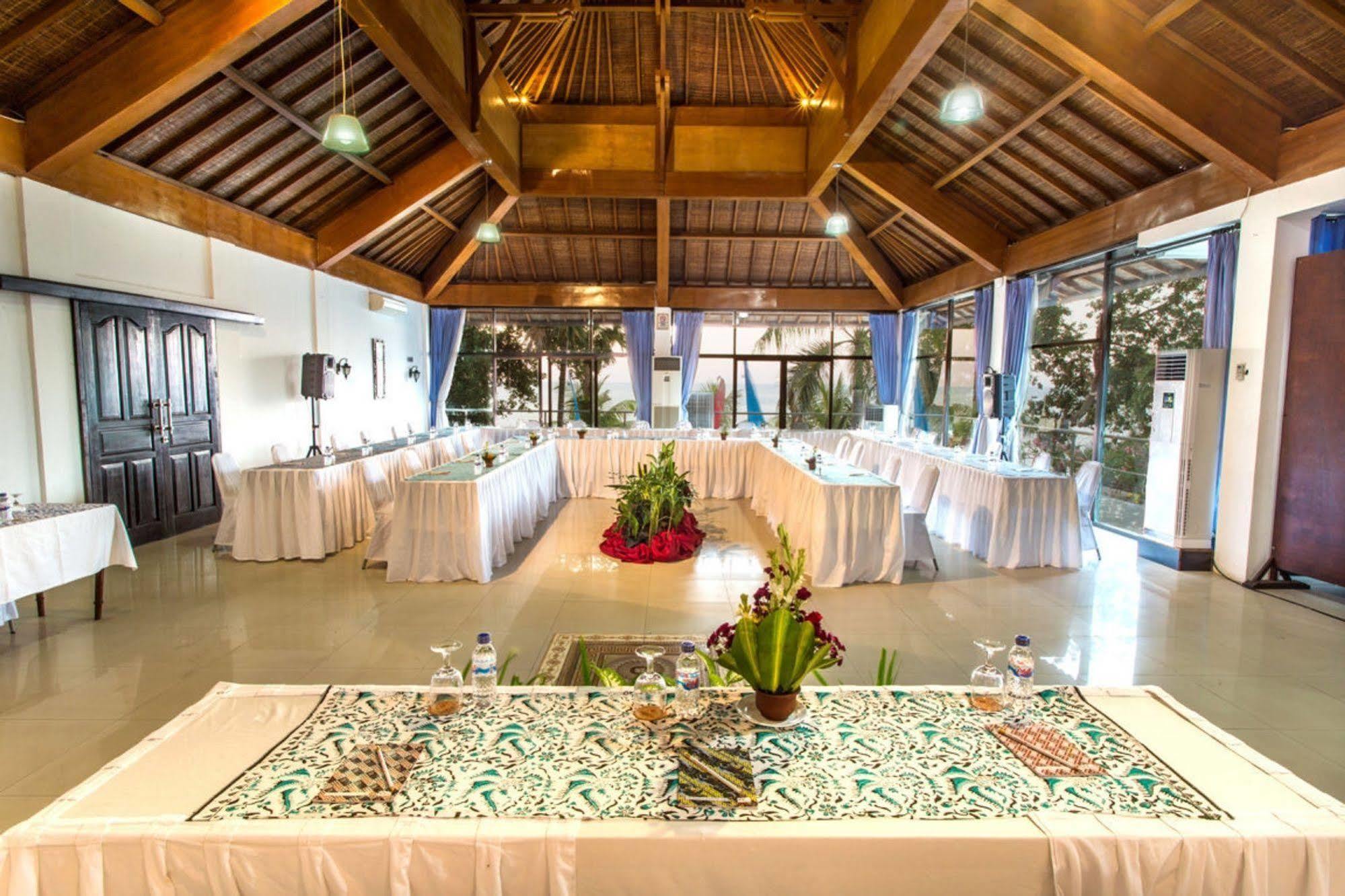 Hotel Puri Saron Baruna 3*