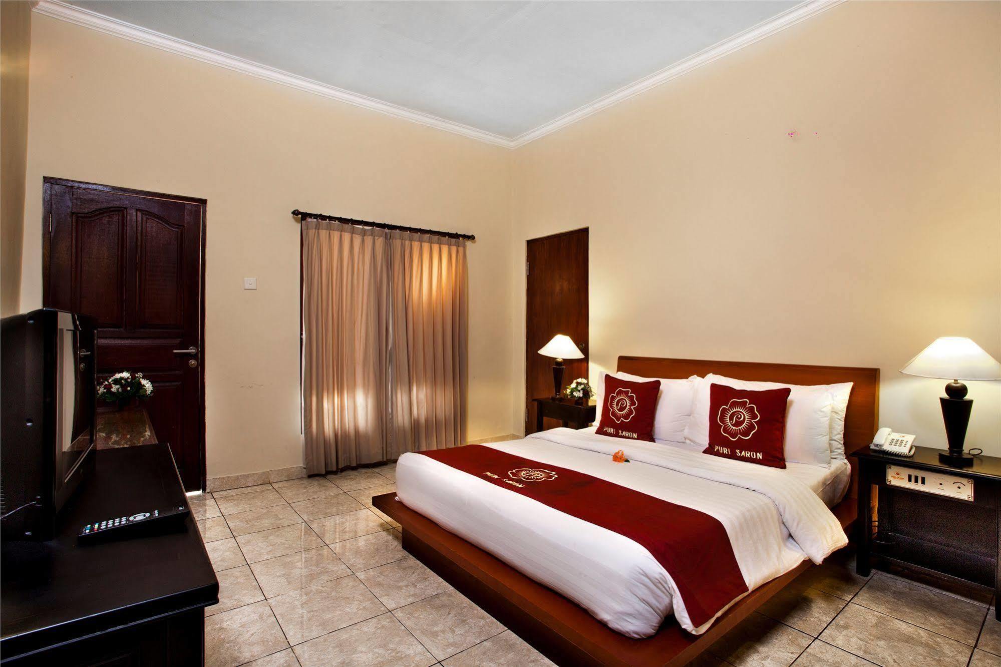 Puri Saron Baruna Hotel