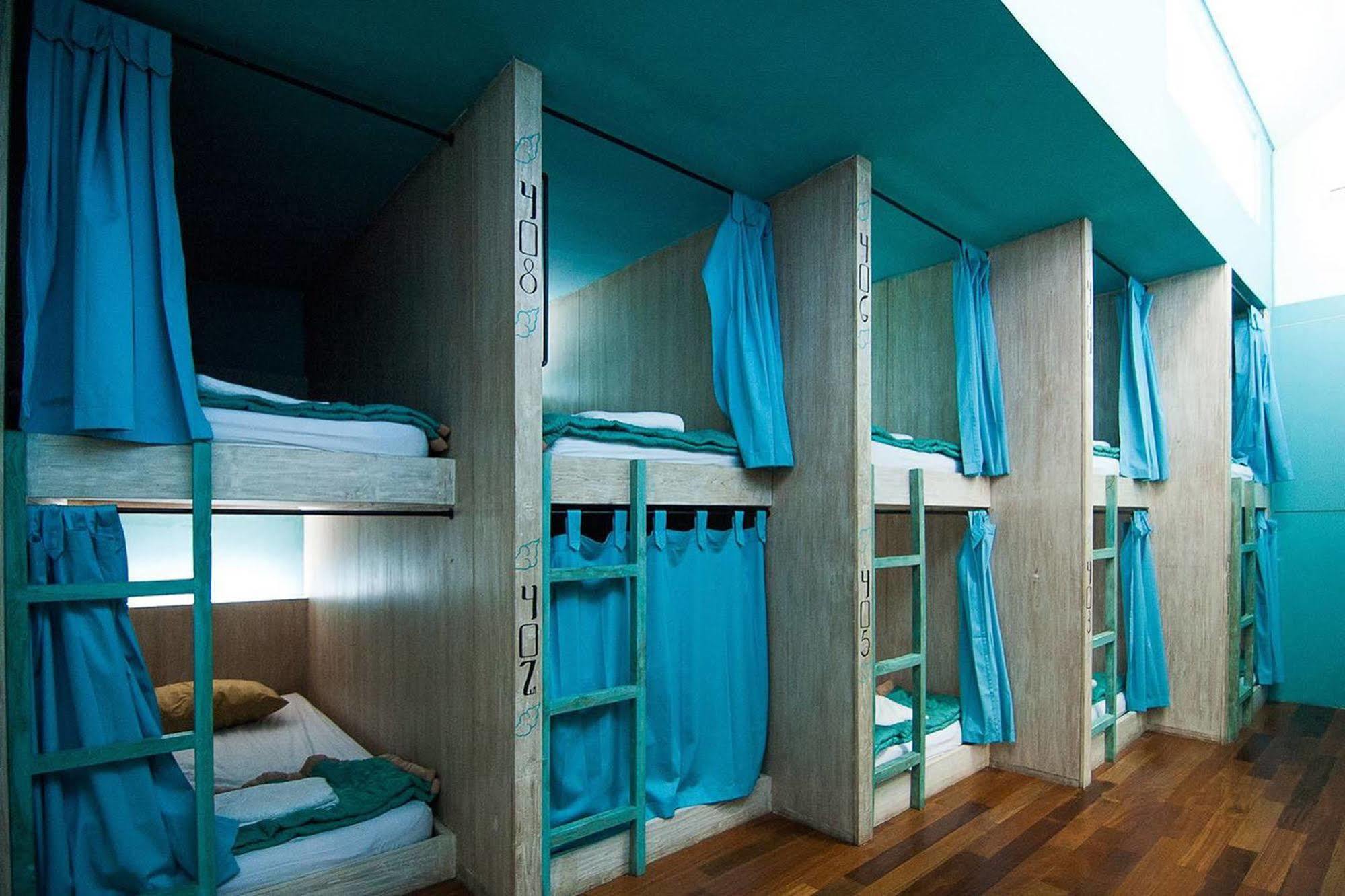 Hostel Nau Here Kuta (Bali)