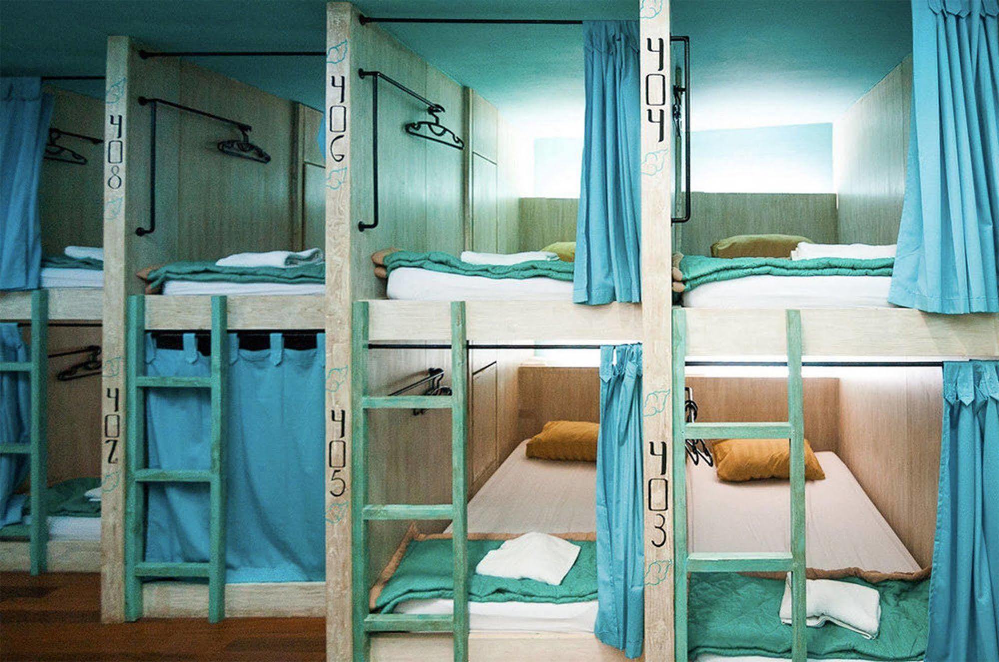 Nau Here Hostel Kuta (Bali)