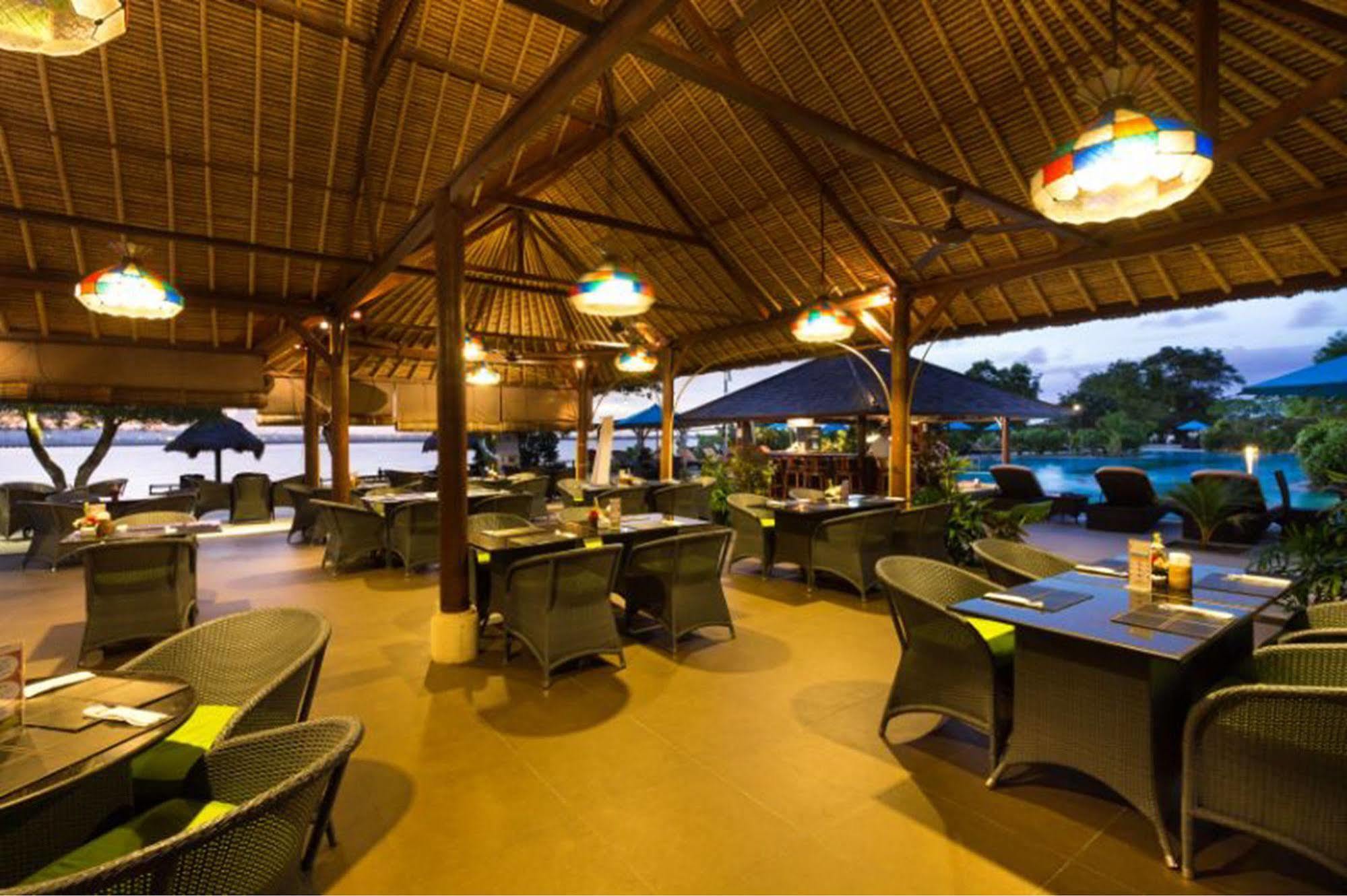 Peninsula Bay Hotel