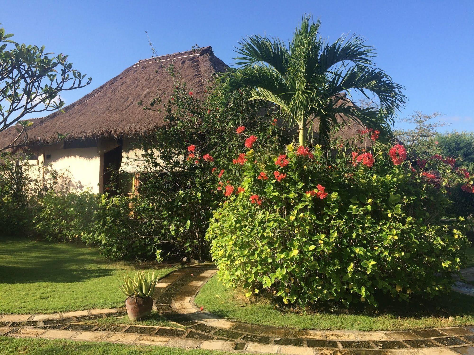 Taman liburan Sunia Loka Bungalows&dive Center