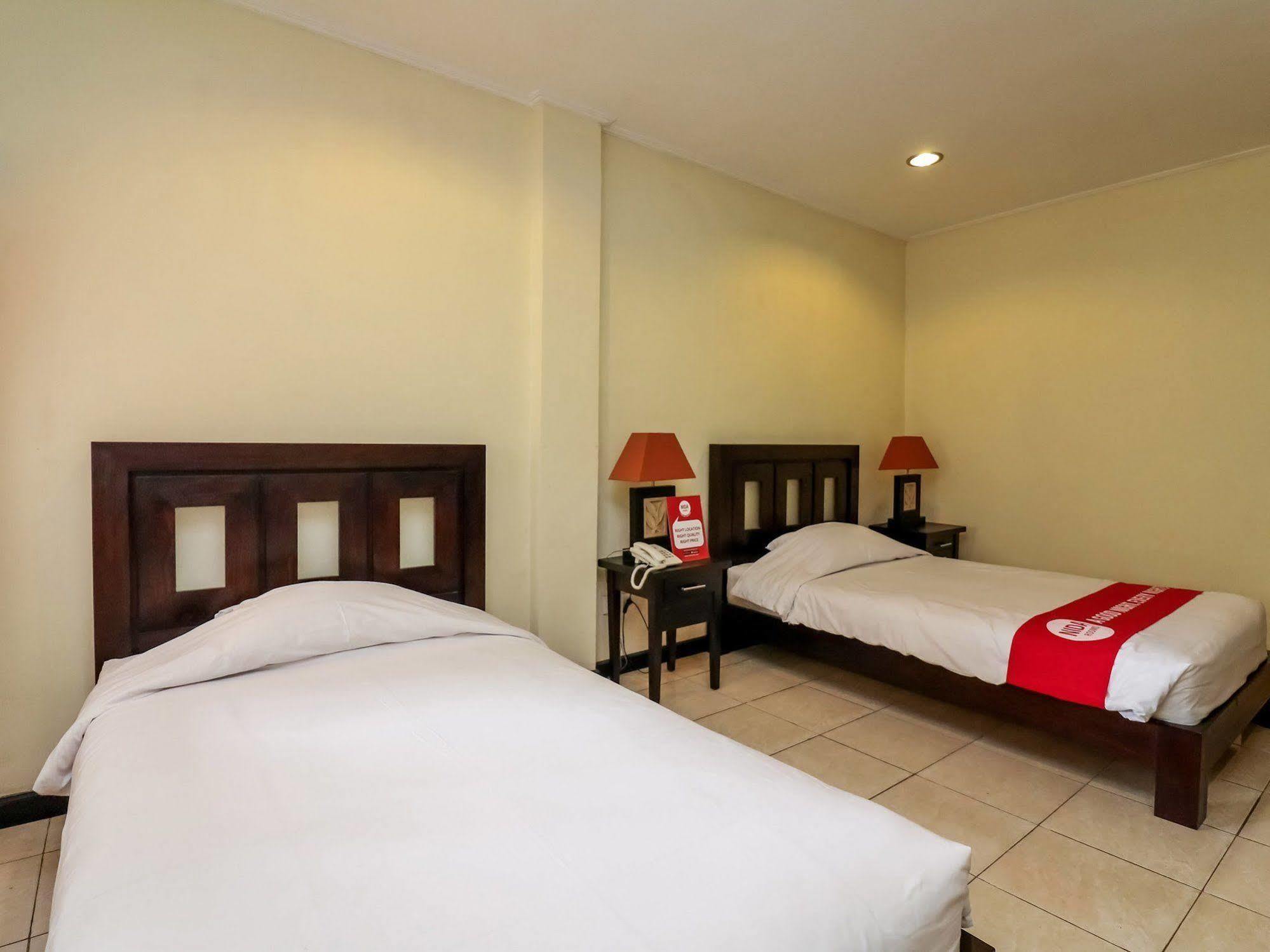 Intansari Hotel 2*
