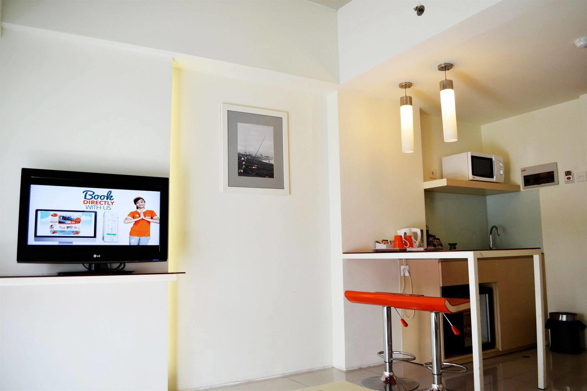 Hotel Harris & Residences Sunset Road
