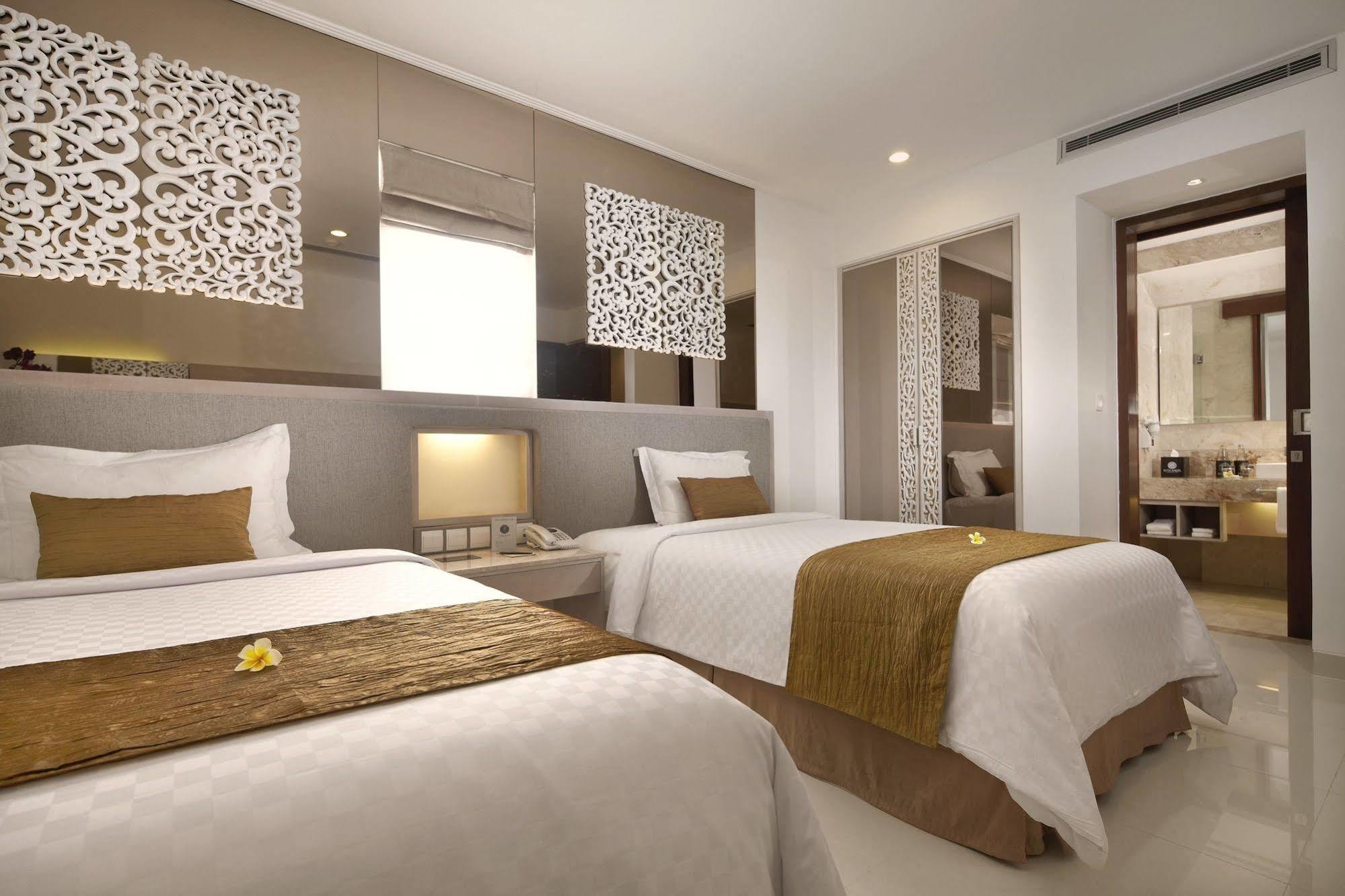 Hotel Kuta Angel - Luxurious Living 4*
