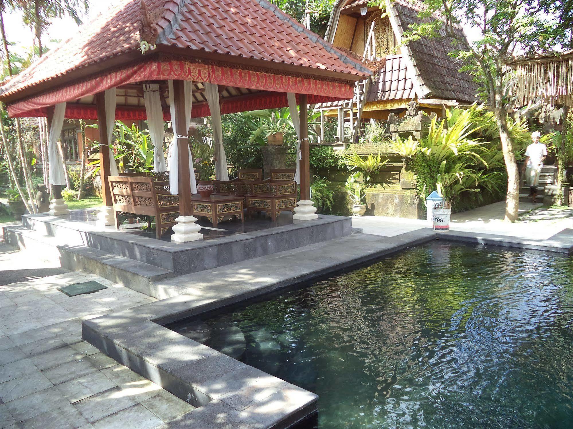 Holiday park The Lokasari 3*