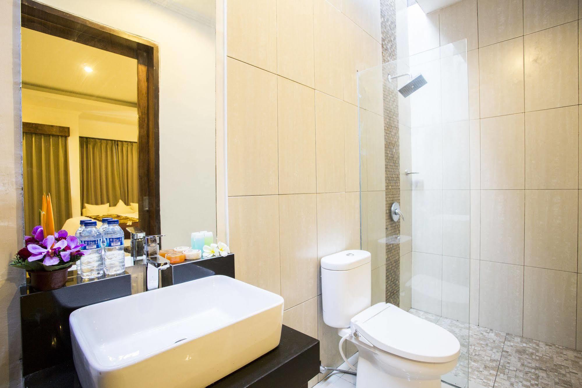 Hotel The Light Bali Villas 2*
