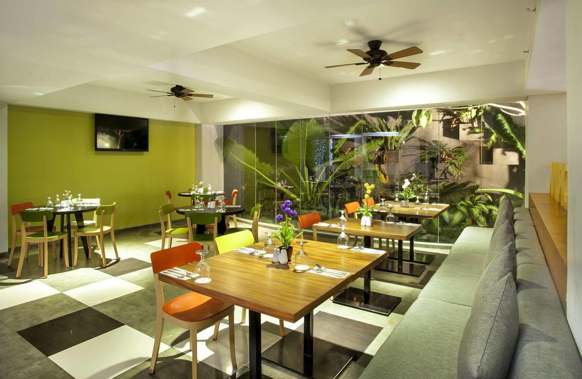 Hotel Ion Bali Benoa 4*