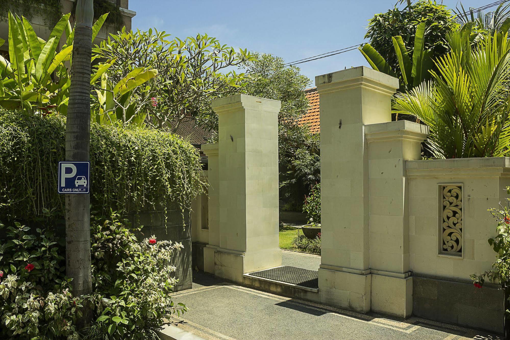 Guest house Anyar