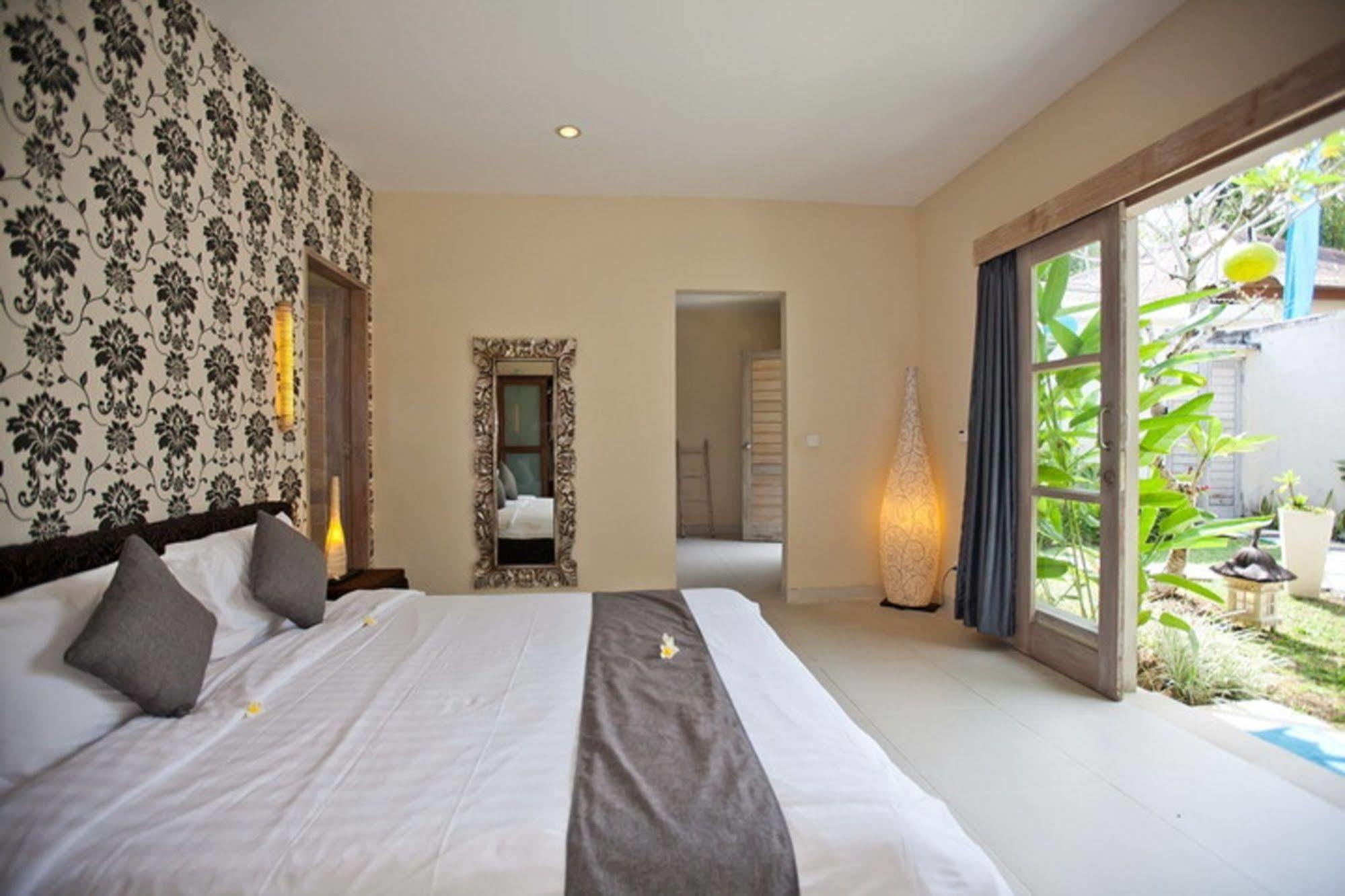 Enigma Bali Hotel 4*
