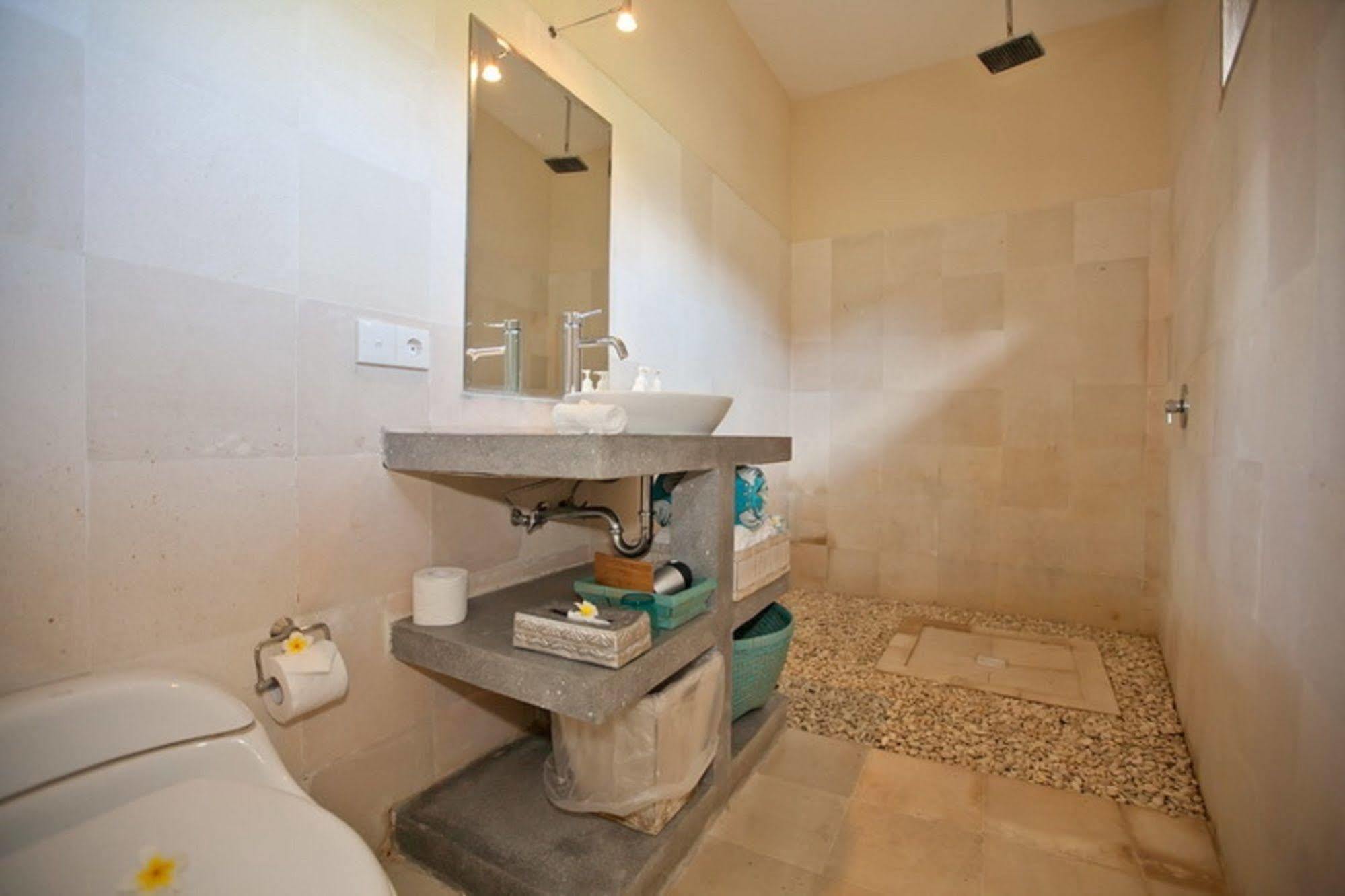 Hotel Enigma Bali Kuta (Bali)