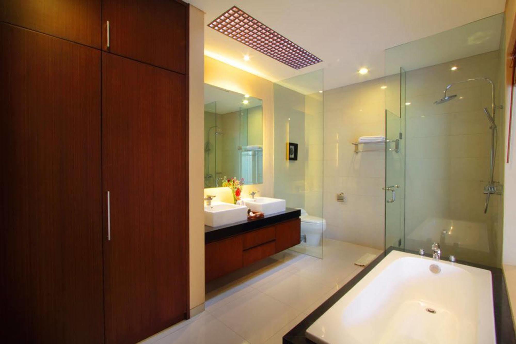 Oval Bali Villa Seminyak (Bali)