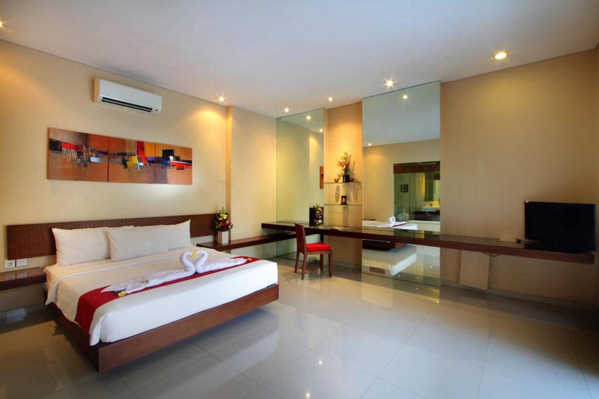 Oval Bali