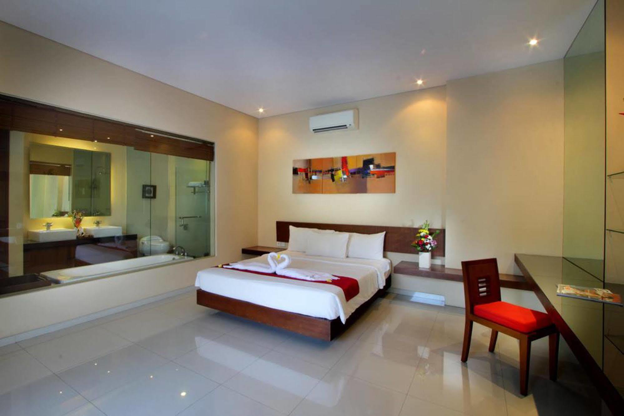 Oval Bali