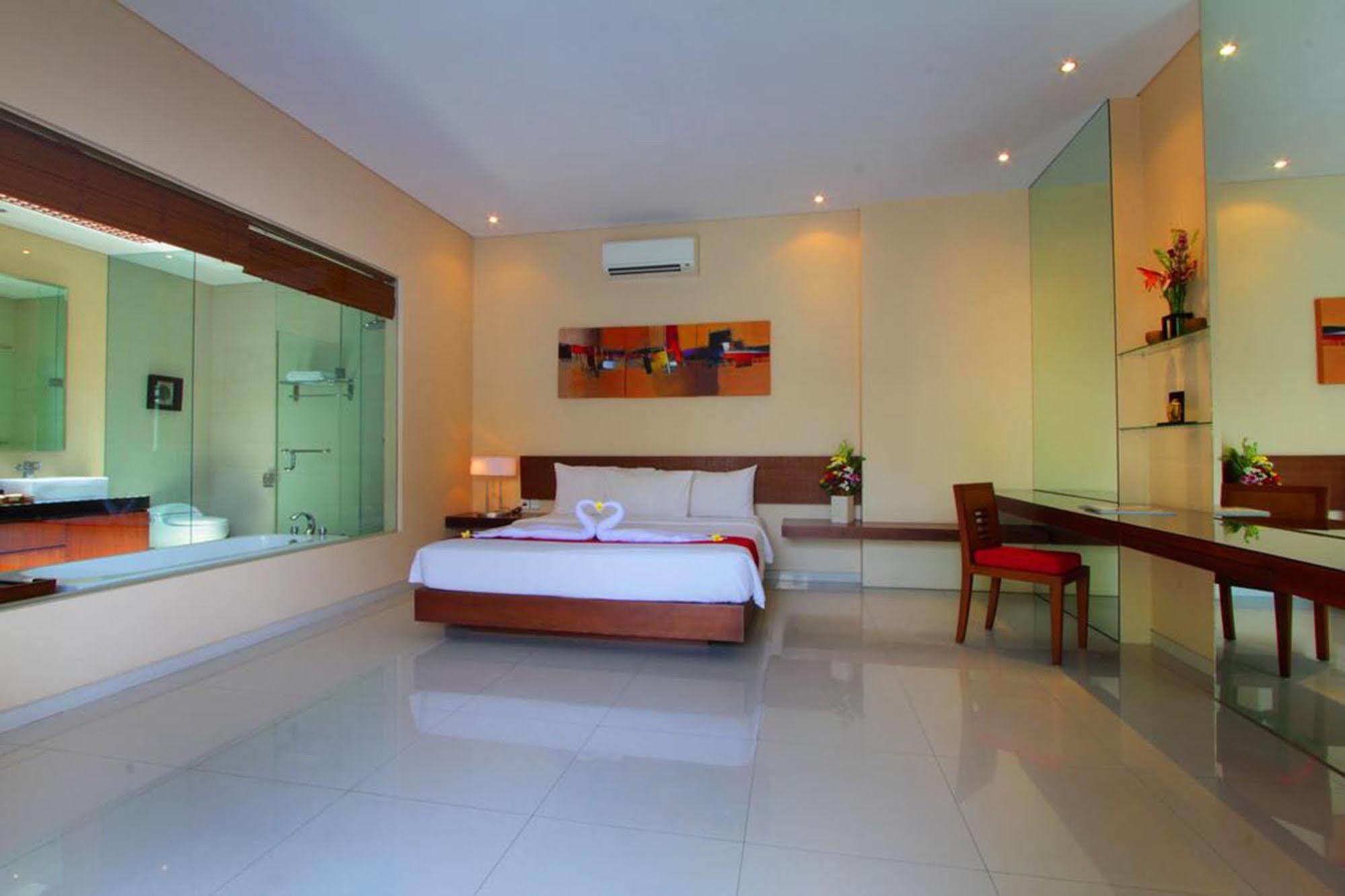 Oval Bali