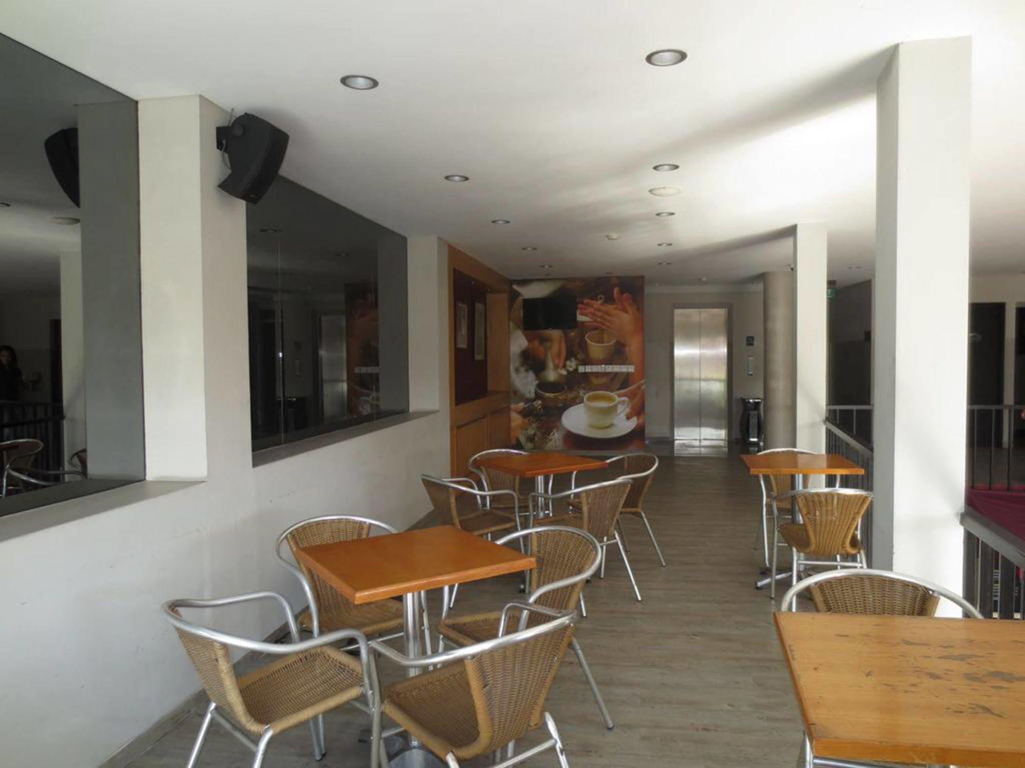 Loft Bali Legian (Bali)