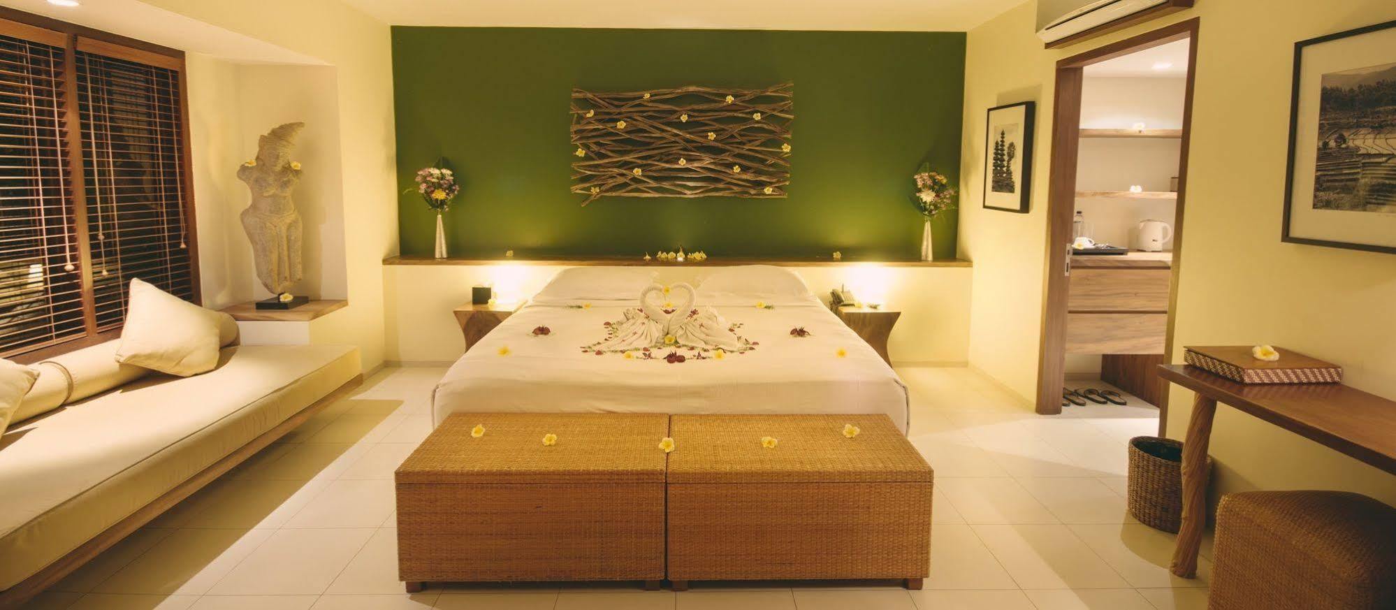 Hotel Sabandari 4*