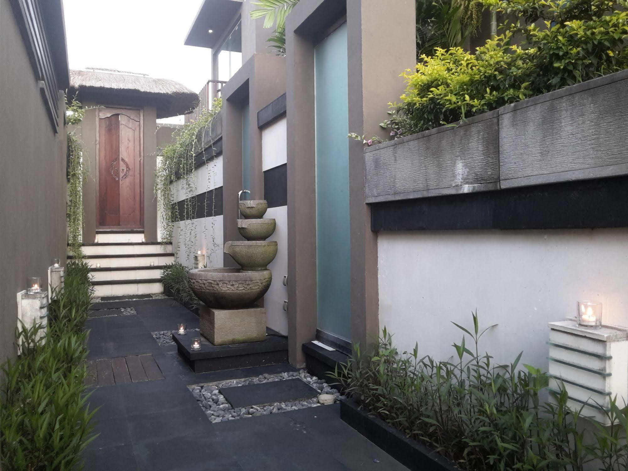 Bali Golden Elephant Boutique