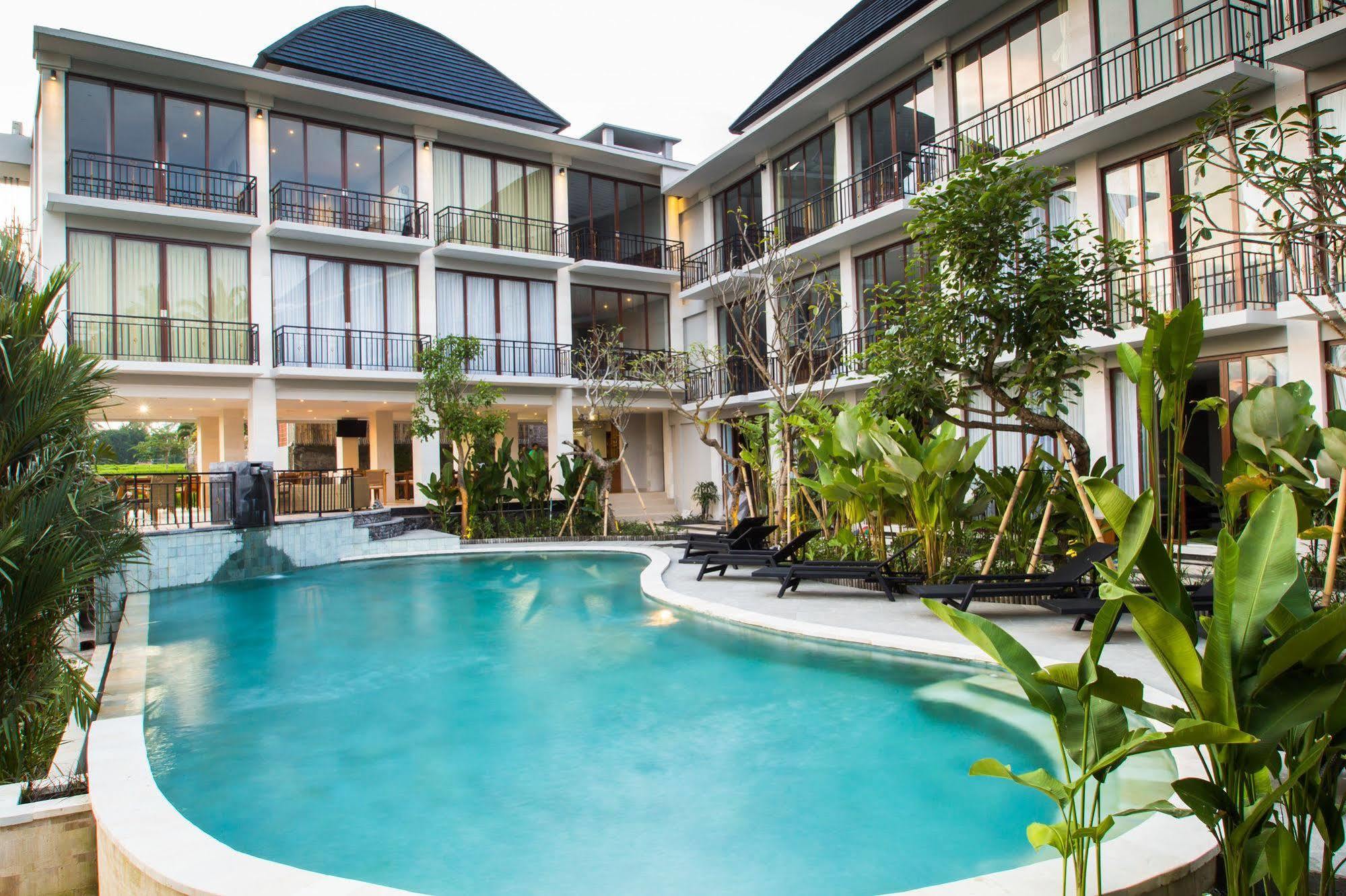 Bakung And 3* Ubud (Bali)