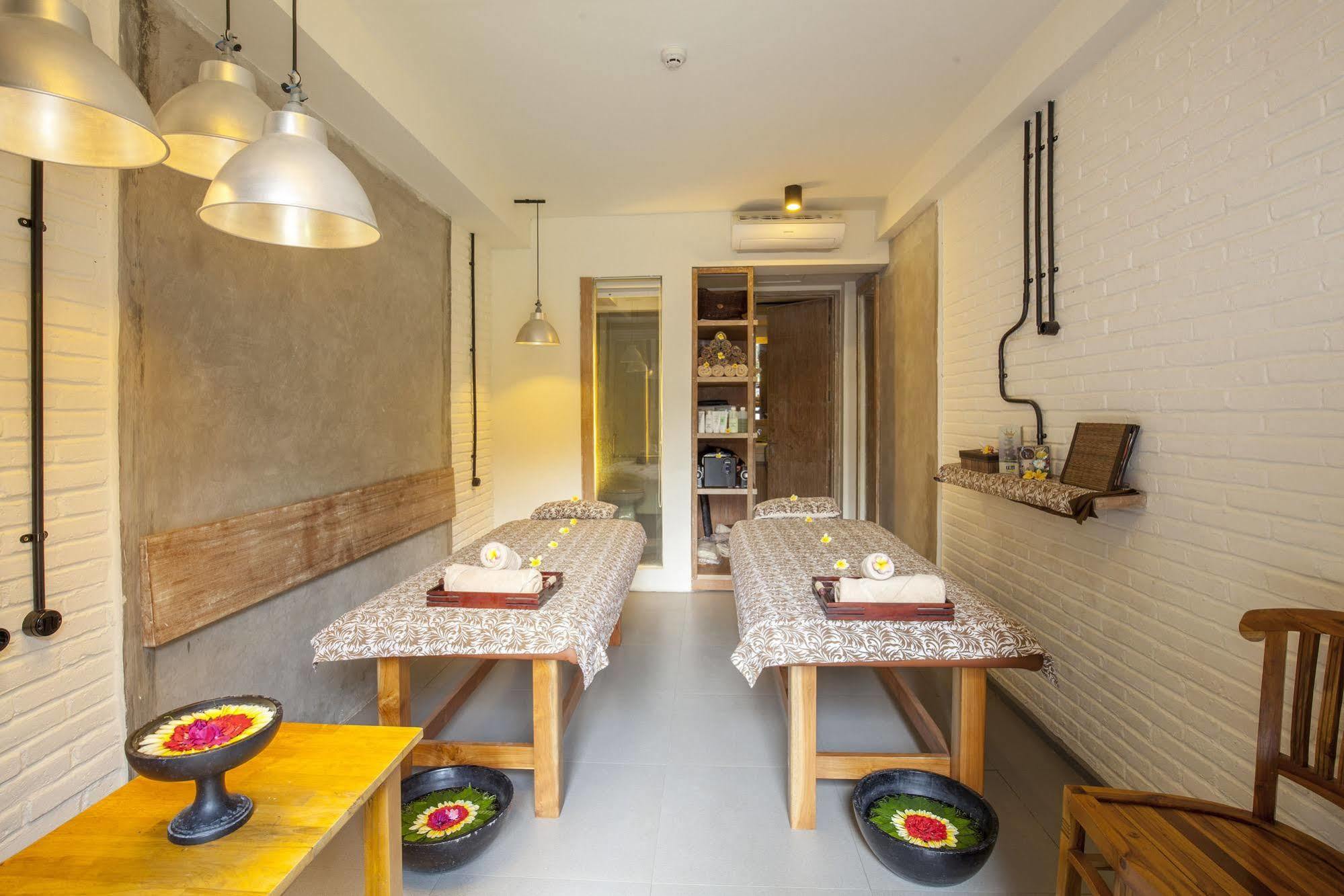 Frii Bali Echo 3* Canggu (Bali)