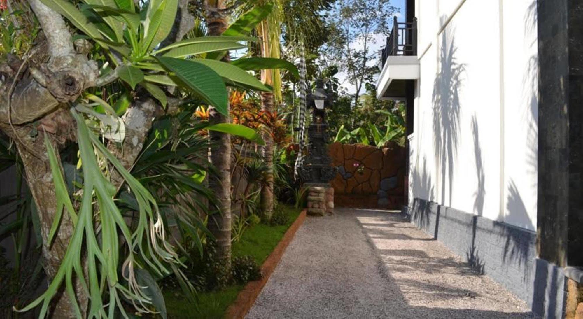 The Galuh Pekutatan Guest house Pulukan