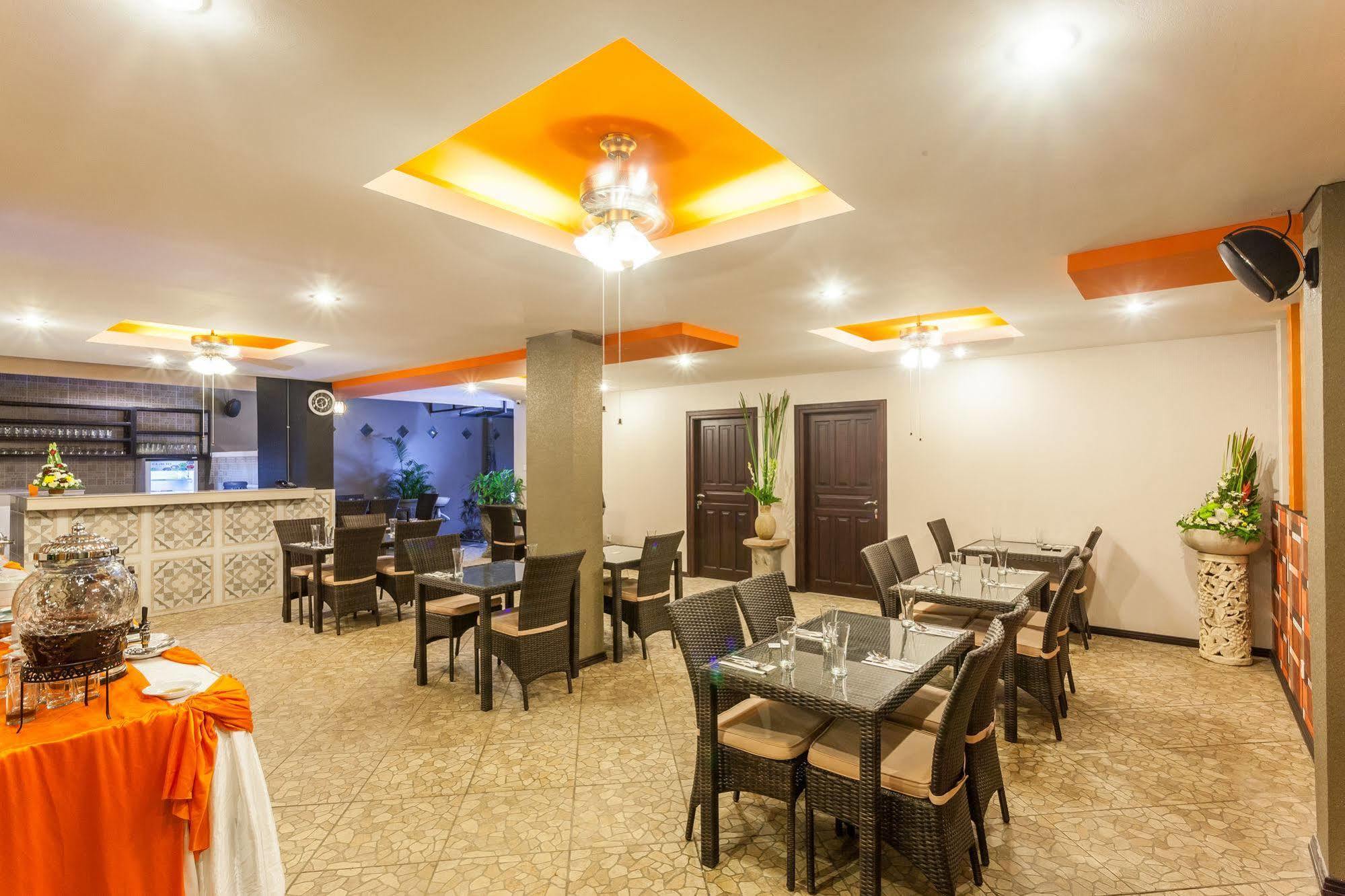 Hotel Mahatma
