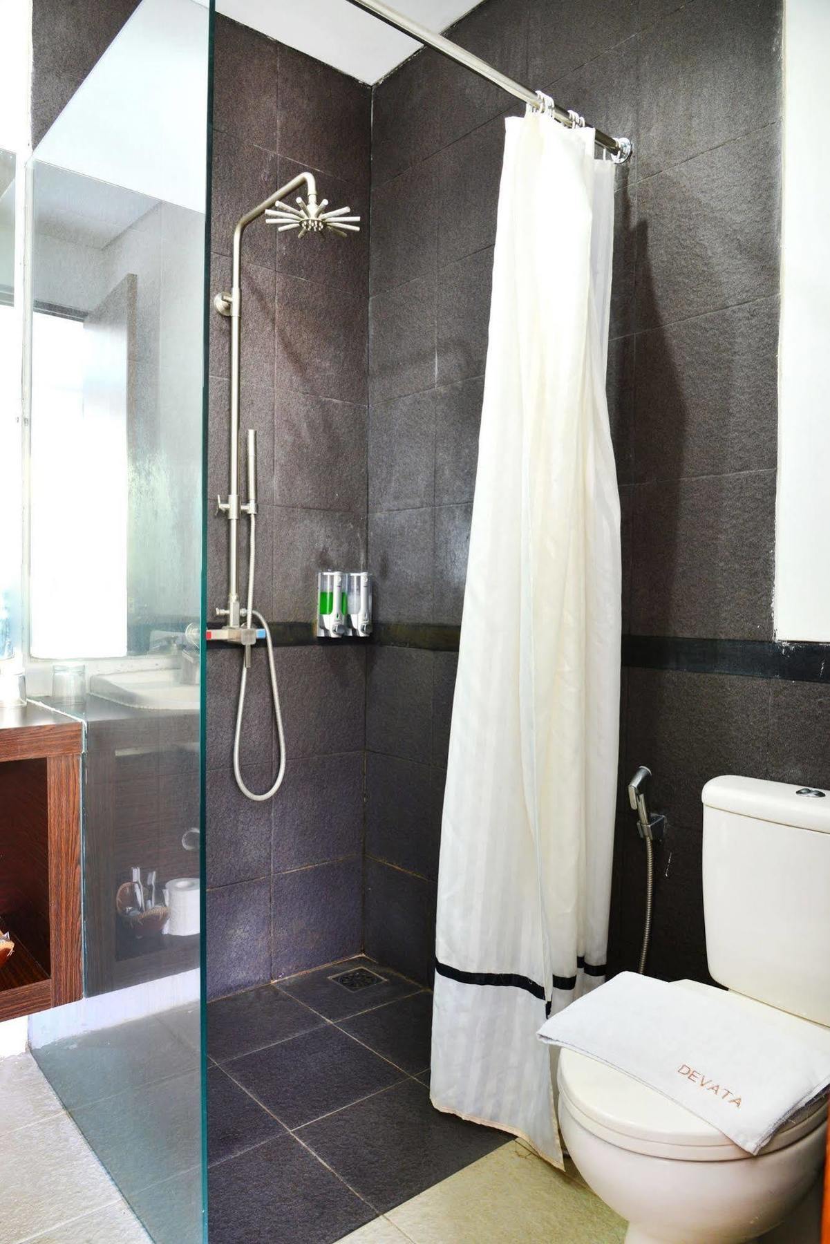 Devata And Hotel 3*