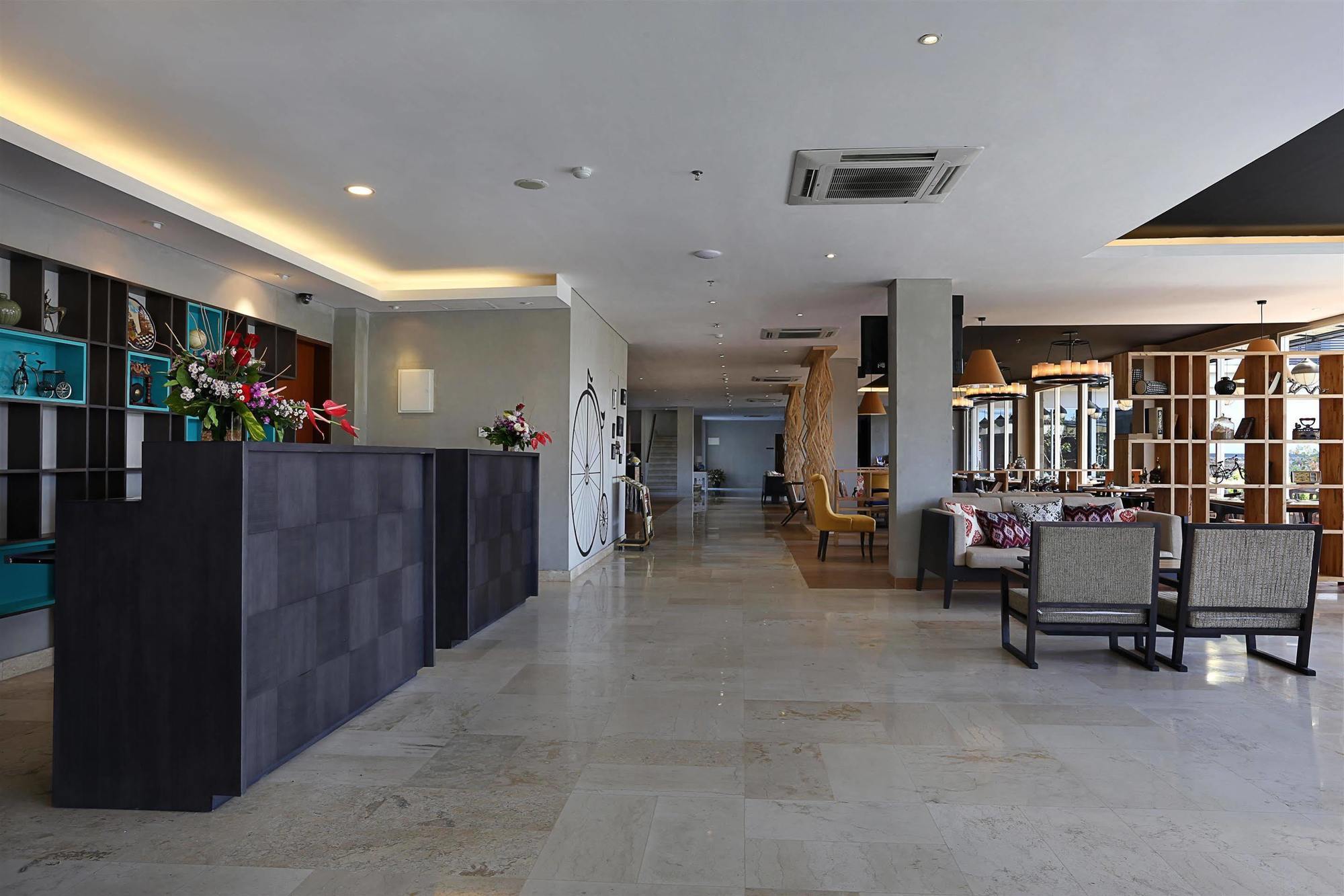 Azana Boutique 3*