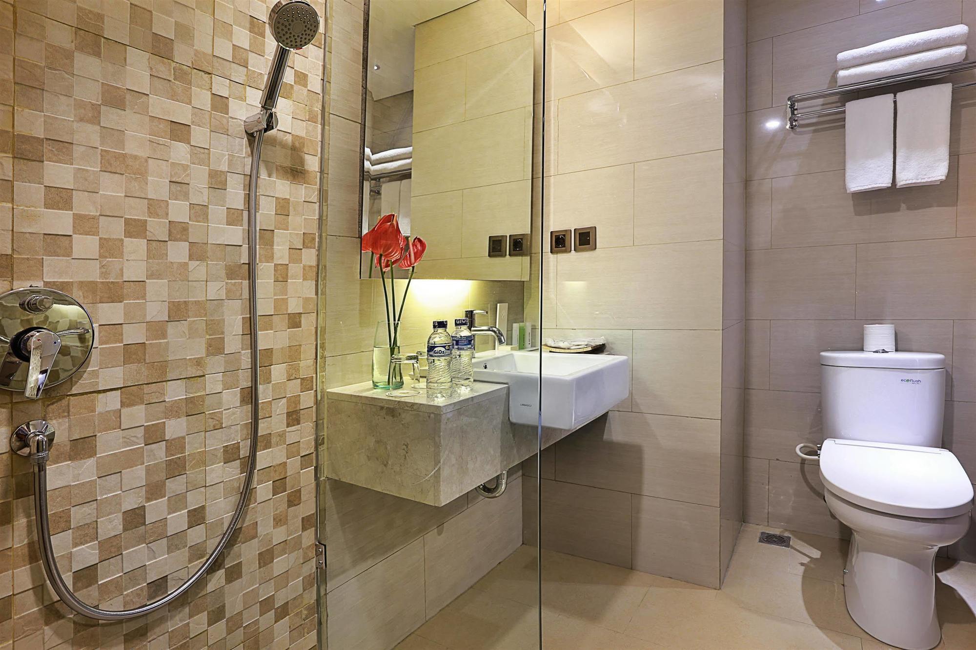 Azana Boutique Hotel
