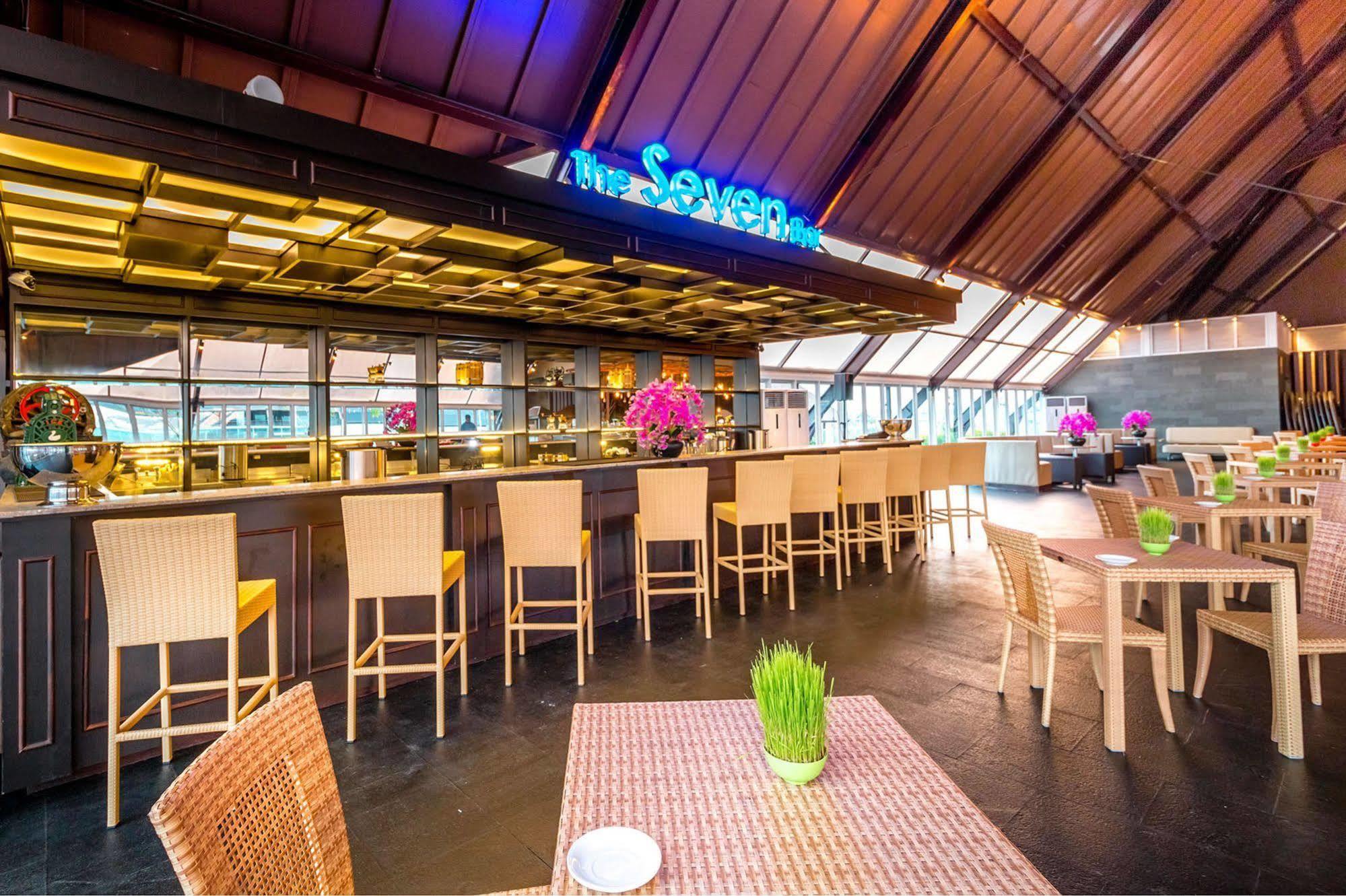 Kutabex Beachfront Hotel 3* Kuta (Bali)